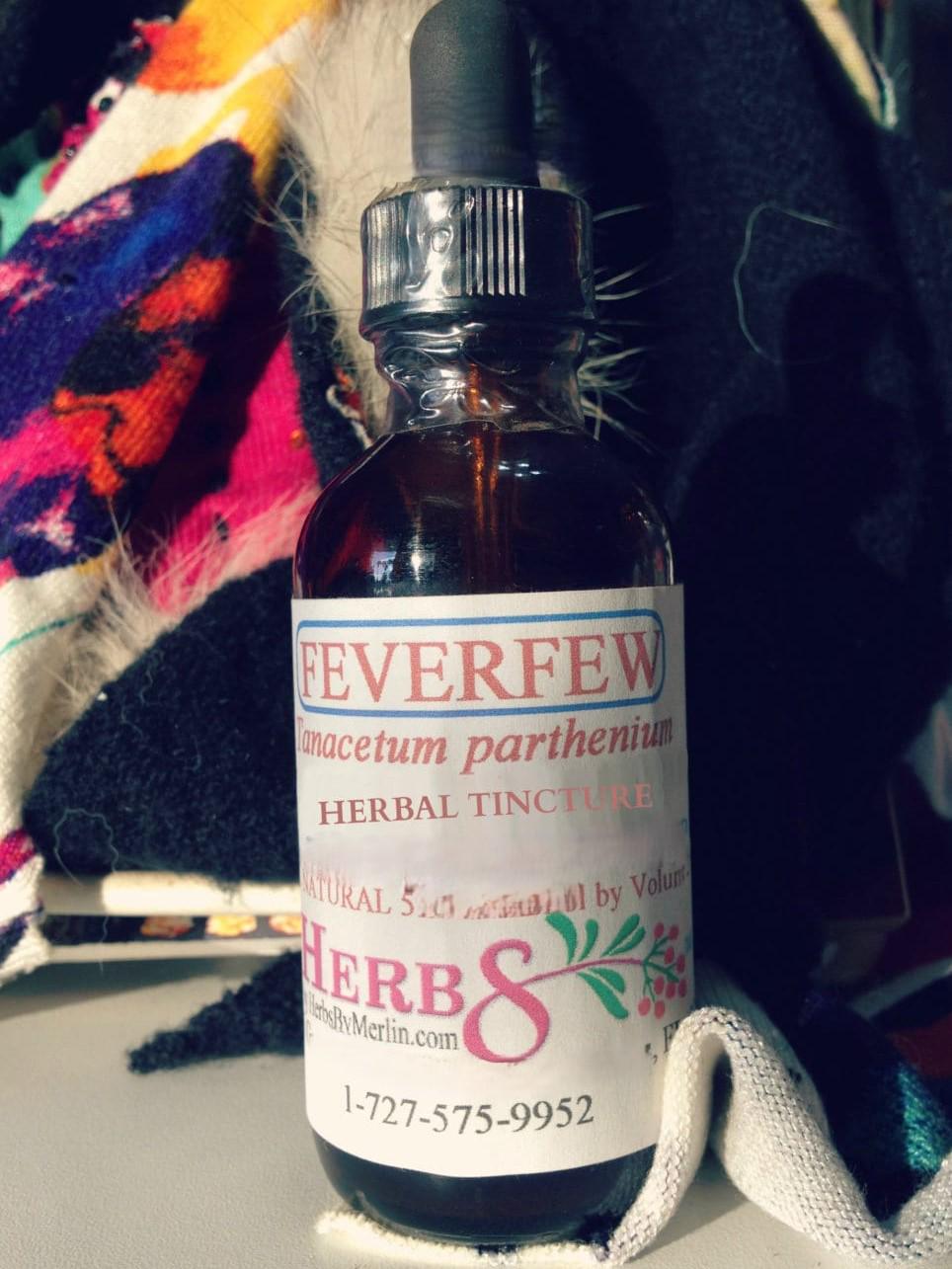 Mutterkraut Tinktur, Handgemacht in Kleinserien Mutterkraut Tinktur, Handgemacht in Kleinserien von Etsy - HerbsByMerlin