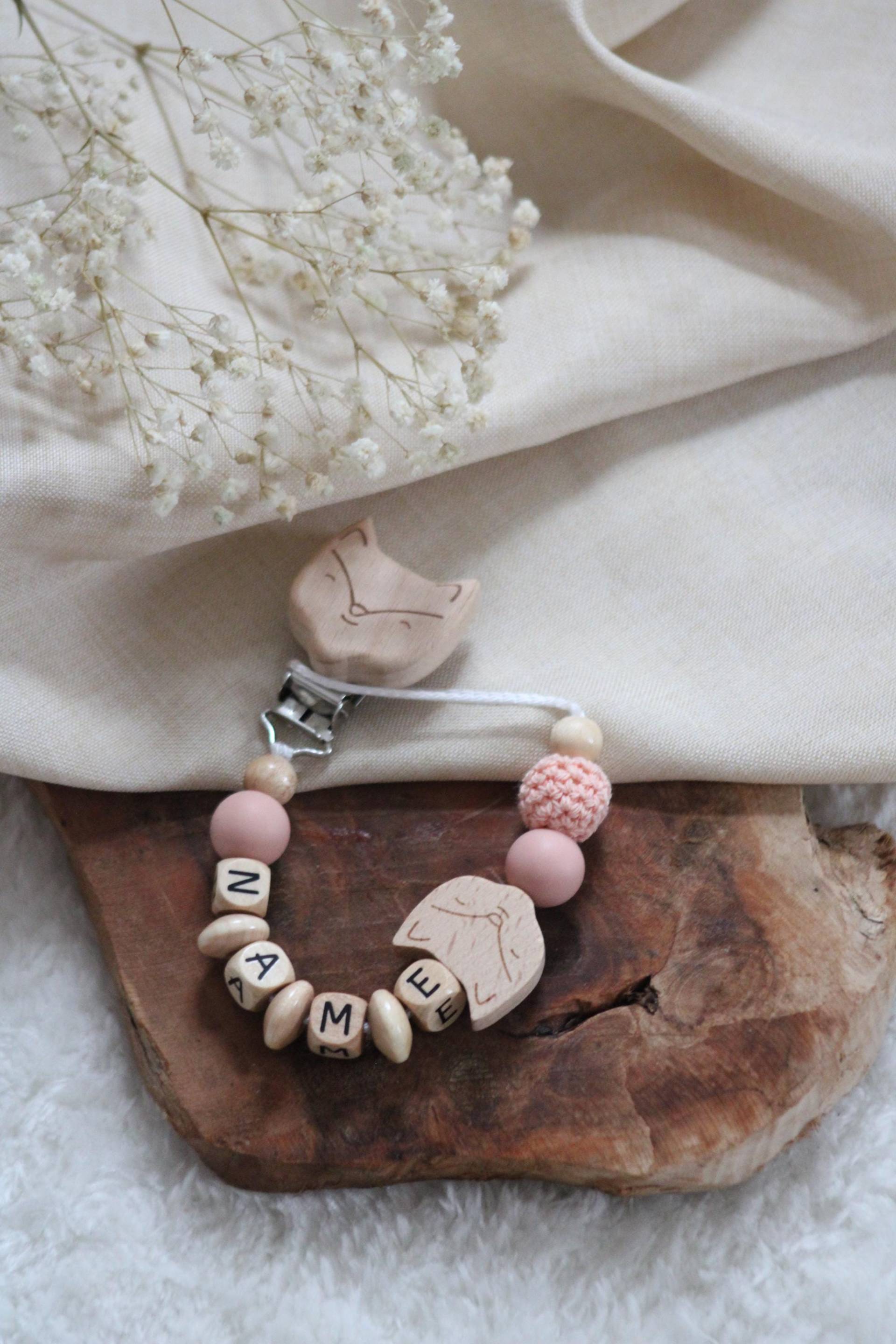 Personalisierte Schnullerkette Fuchs von Etsy - HerzensbandlbyBenita