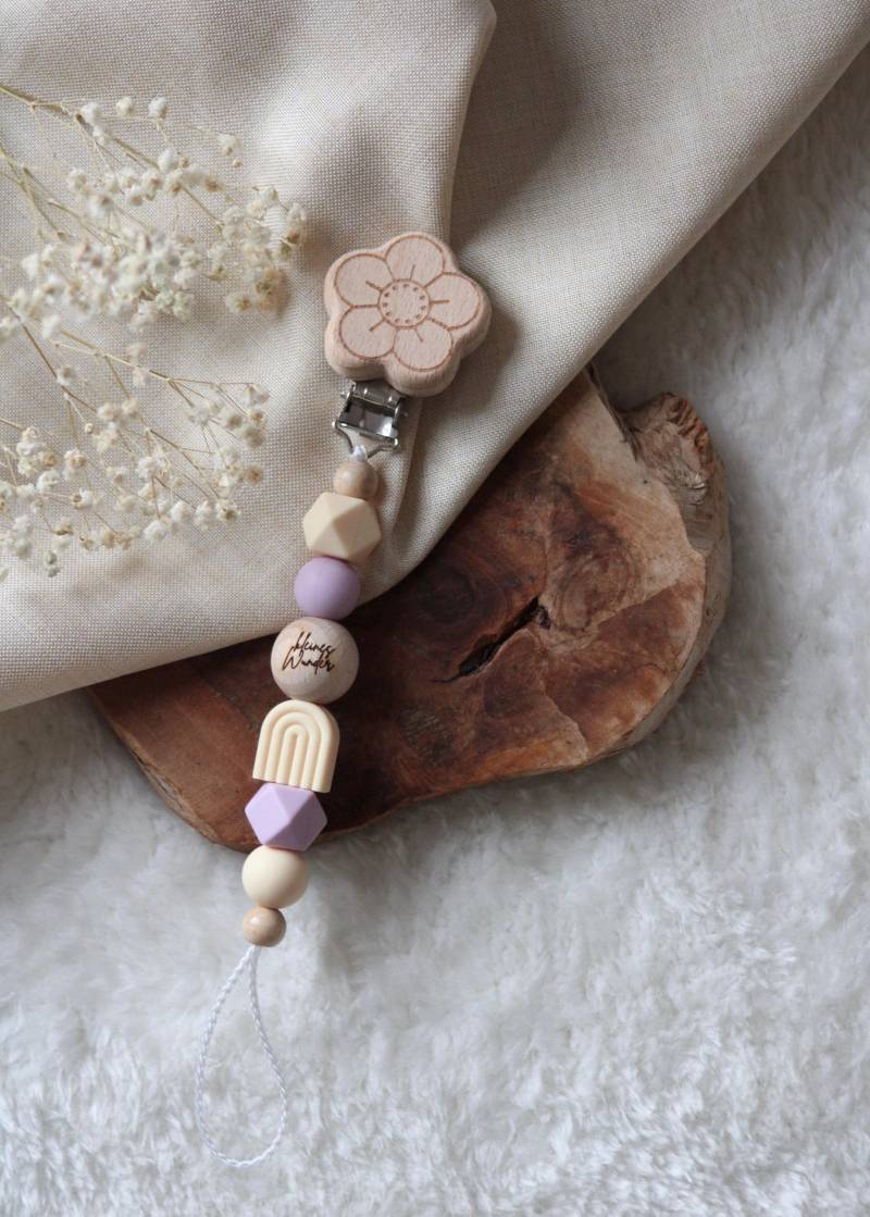 Schnullerkette „Kleines Wunder" Schnullerkette „Kleines Wunder" von Etsy - HerzensbandlbyBenita