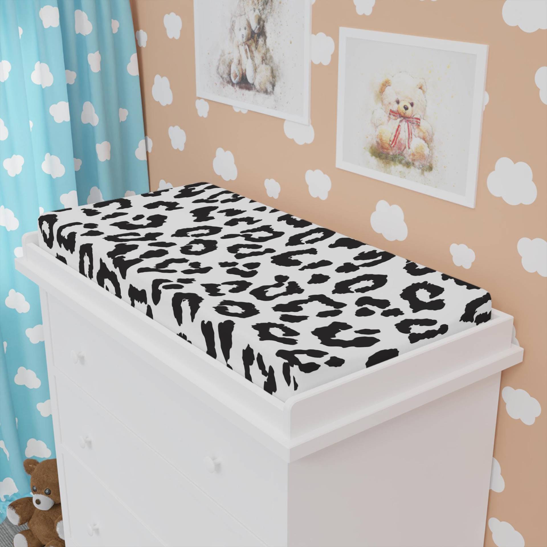 Schwarz Weiß Wickelauflagenbezug | Modern & Minimalistisch Bezug Für Wickeltisch Babyzimmer Deko Schwarz Weiß Wickelauflagenbezug | Modern & Minimalistisch Bezug Für Wickeltisch Babyzimmer Deko von Etsy - HerzenskindStore