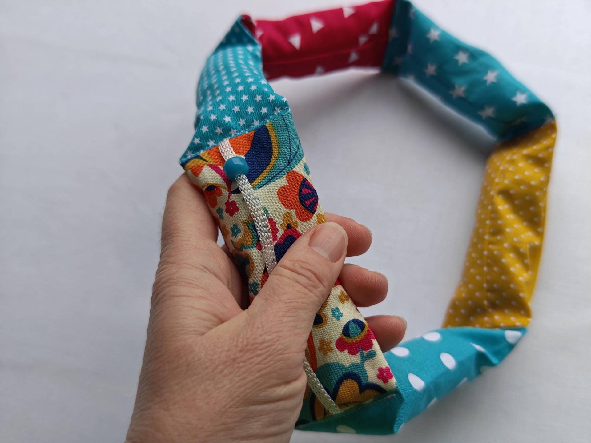 Nestelband Mit 6 Fühl-Säckchen Zum Nesteln Für Menschen Demenz Oder Autismus Nestelband Mit 6 Fühl-Säckchen Zum Nesteln Für Menschen Demenz Oder Autismus von Etsy - HerzenssacheDemenz