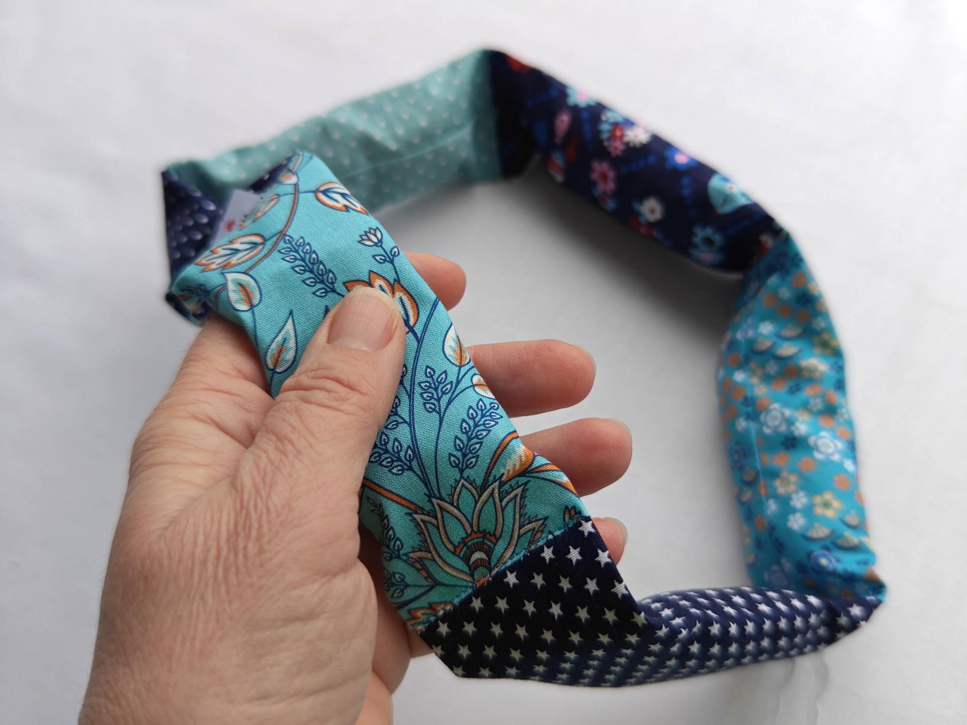 Nestelband Mit 6 Fühl-Säckchen Zum Nesteln Für Menschen Demenz Oder Autismus Nestelband Mit 6 Fühl-Säckchen Zum Nesteln Für Menschen Demenz Oder Autismus von Etsy - HerzenssacheDemenz