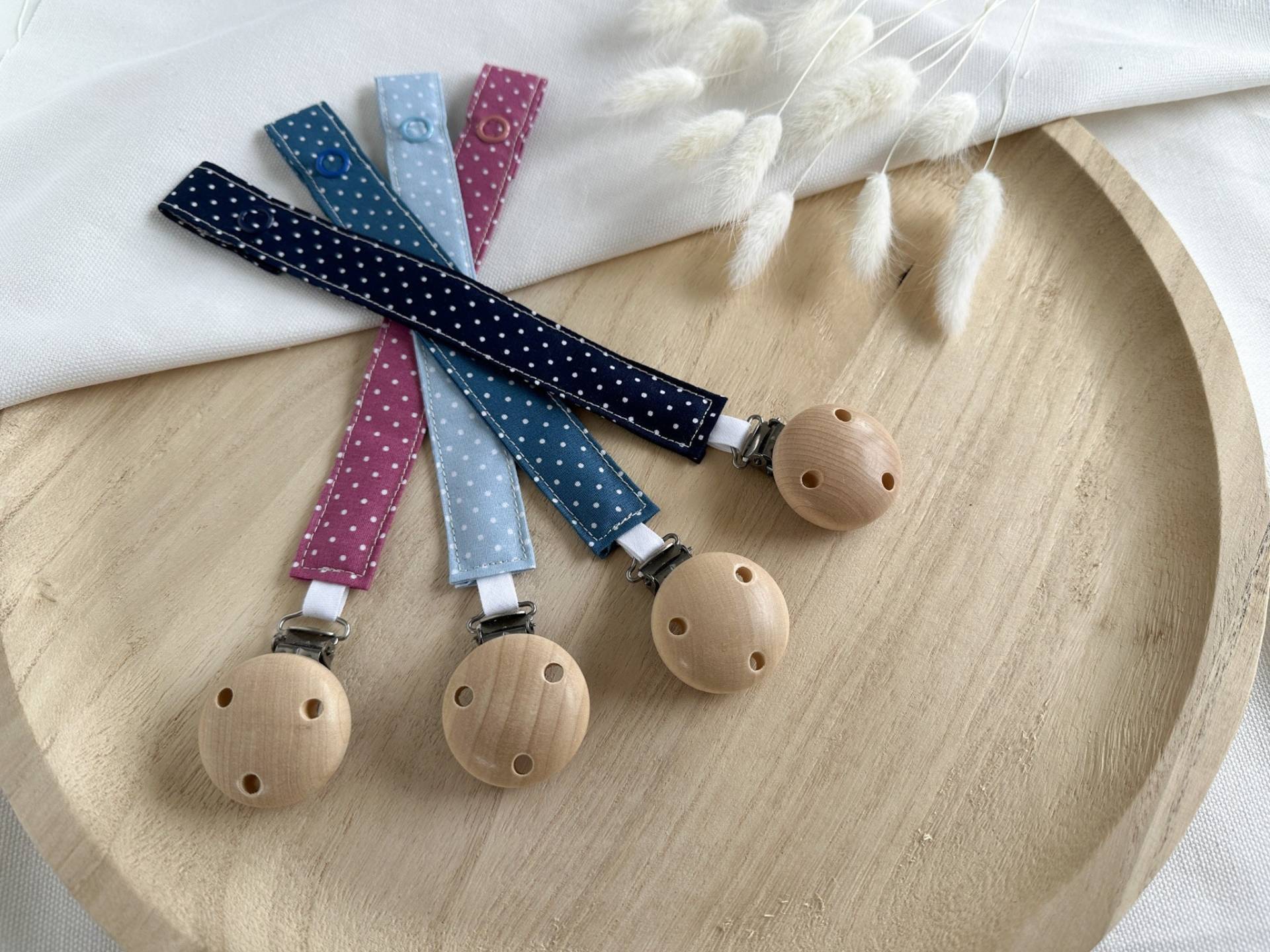 Schnullerband Flexibel Schnullerkette Stoff Geschenk Zur Geburt Taufe Geburtstag Holzclip Baumwolle Waffelpique Junge Mädchen Neugeborene Schnullerband Flexibel Schnullerkette Stoff Geschenk Zur Geburt Taufe Geburtstag Holzclip Baumwolle Waffelpique Junge Mädchen Neugeborene von Etsy - Herzenszeug