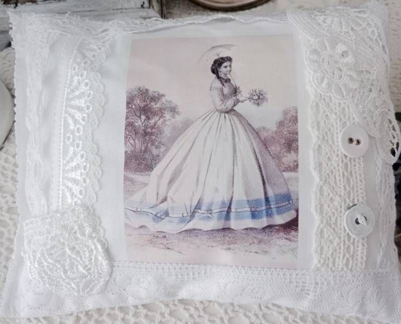 Lavendelkissen Shabby Chic Vintage Nostalgie Geschenke Idee Lavendelkissen Shabby Chic Vintage Nostalgie Geschenke Idee von Etsy - Herzmensch01
