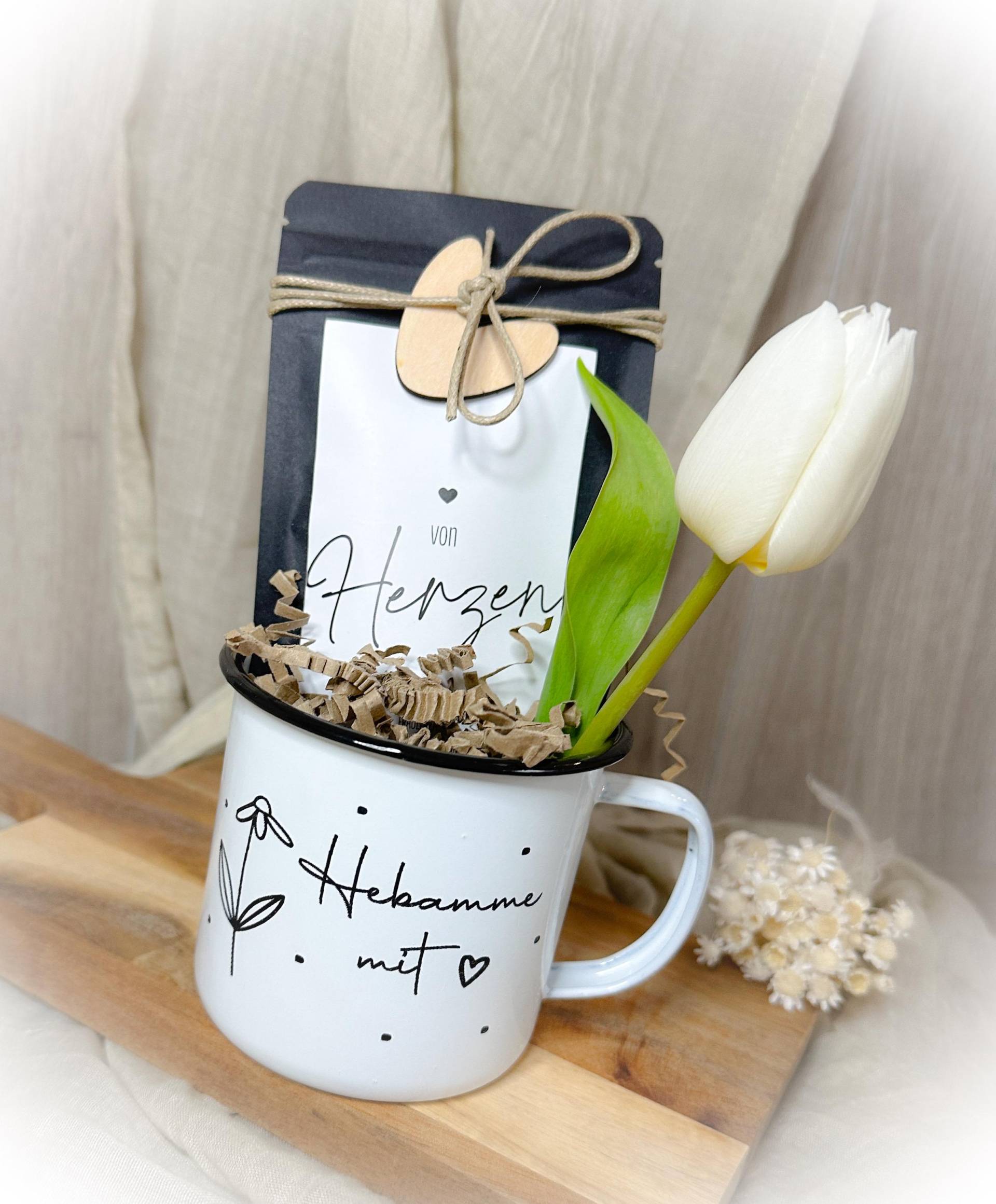 Hebamme Geschenk Set - Kakao Trinkschokolade Mit Emaille Tasse "Hebamme Herz" Herz Dankeschön Hebamme Geschenk Set - Kakao Trinkschokolade Mit Emaille Tasse "Hebamme Herz" Herz Dankeschön von Etsy - HerzmitStil