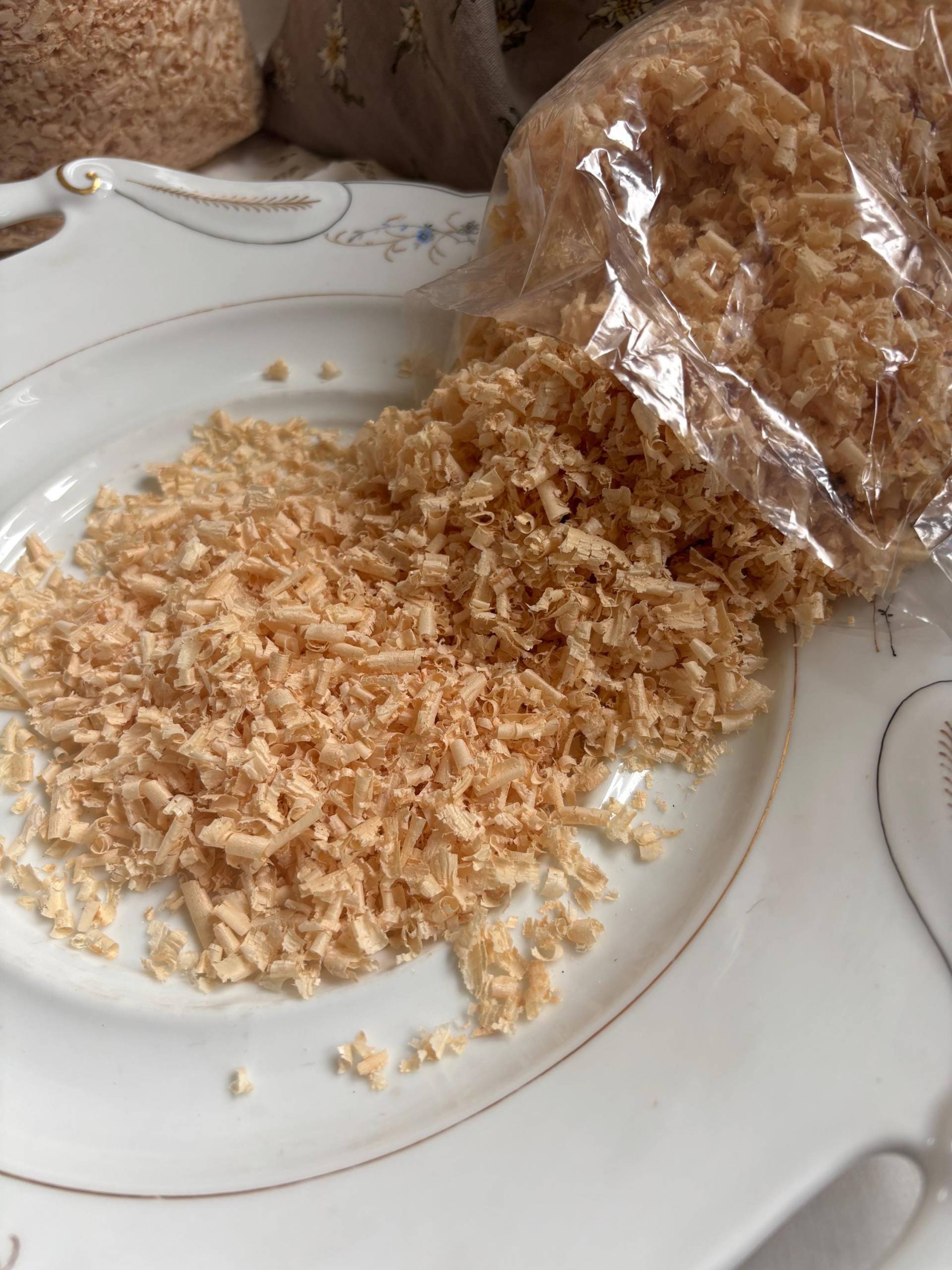 100 Prozent Naturbelassen Zirbenholz Späne von Etsy - HexenbesenShop