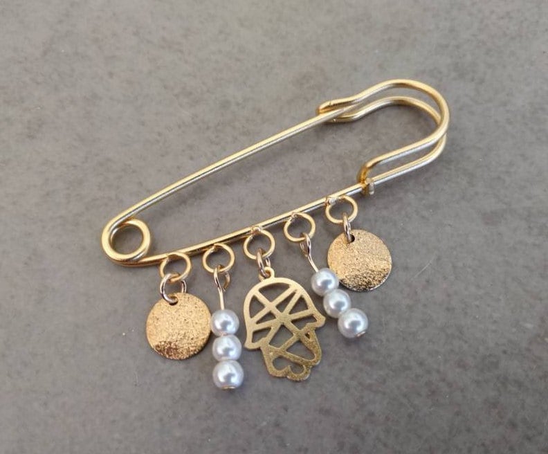 Kinderwagen Pin Hamsa, Baumeln Pin, Babyparty, Schützender Hamsa Charm, Babypartygeschenk, Baby Geschenk Kinderwagen Pin Hamsa, Baumeln Pin, Babyparty, Schützender Hamsa Charm, Babypartygeschenk, Baby Geschenk von Etsy - HilaAssaJewelry