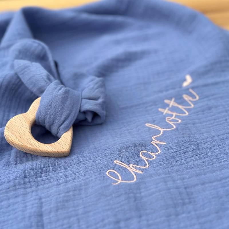 Bio-Spucktuch Mit Namen Personalisiert Greifling - Weiches Musselin Aus Biobaumwolle | Mulltuch, Stillschal, Geschenk Zur Geburt & Taufe von Etsy - Hirschgarten