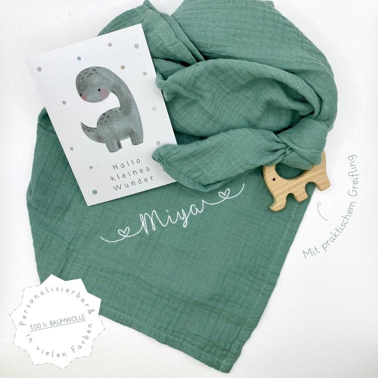 Spucktuch Mit Namen Personalisiert Holzgreifling - Musselintuch Aus 100 % Baumwolle | Mulltuch, Stillschal, Geschenk Zur Geburt & Taufe Spucktuch Mit Namen Personalisiert Holzgreifling - Musselintuch Aus 100 % Baumwolle | Mulltuch, Stillschal, Geschenk Zur Geburt & Taufe von Etsy - Hirschgarten