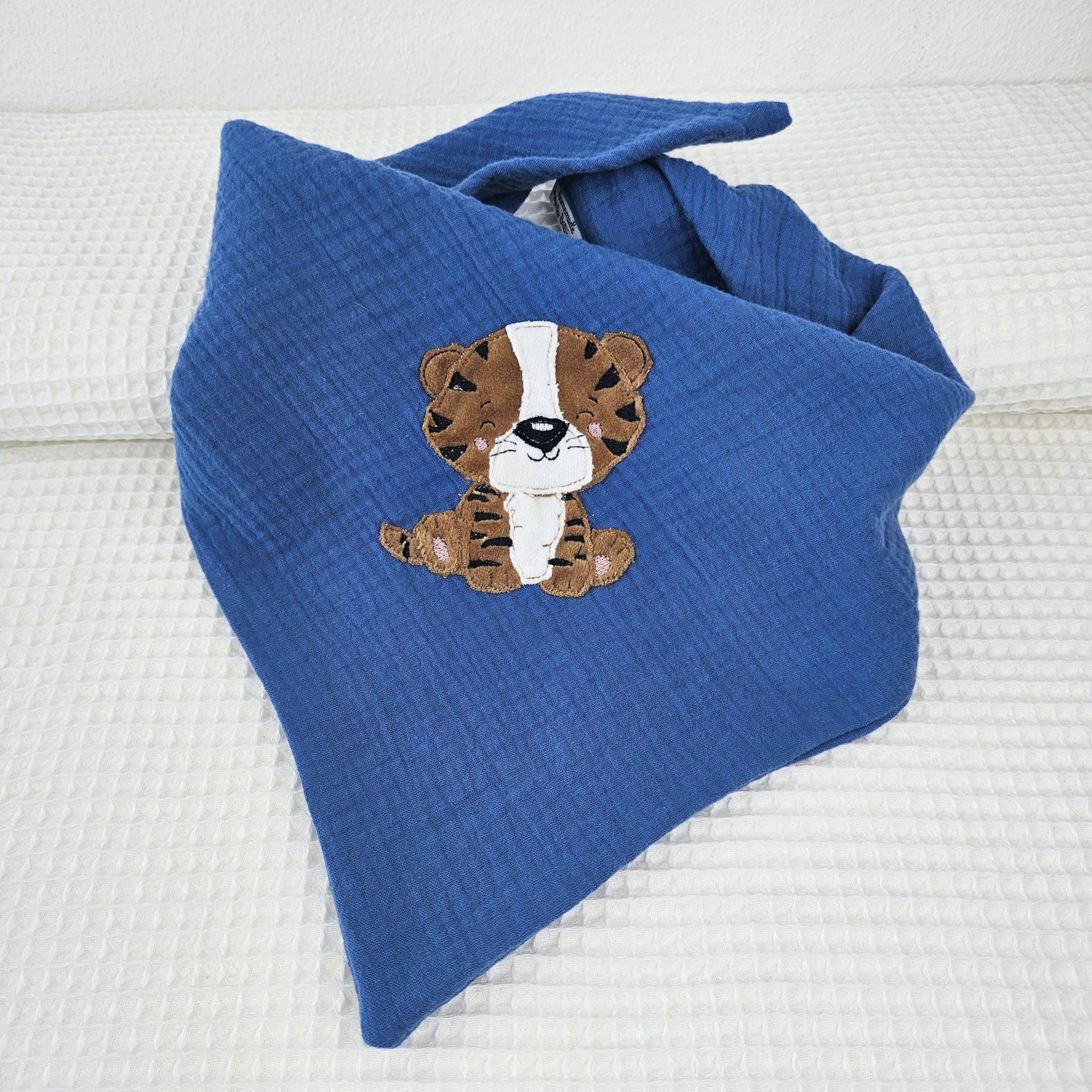 Kinder Halstuch Mit Tiger, Personalisierbar, Musselin Spucktuch, Schnuffeltuch Babys, Geschenke Für Kinder, Lätzchen Personalisiert Kinder Halstuch Mit Tiger, Personalisierbar, Musselin Spucktuch, Schnuffeltuch Babys, Geschenke Für Kinder, Lätzchen Personalisiert von Etsy - HomemadebyBritta