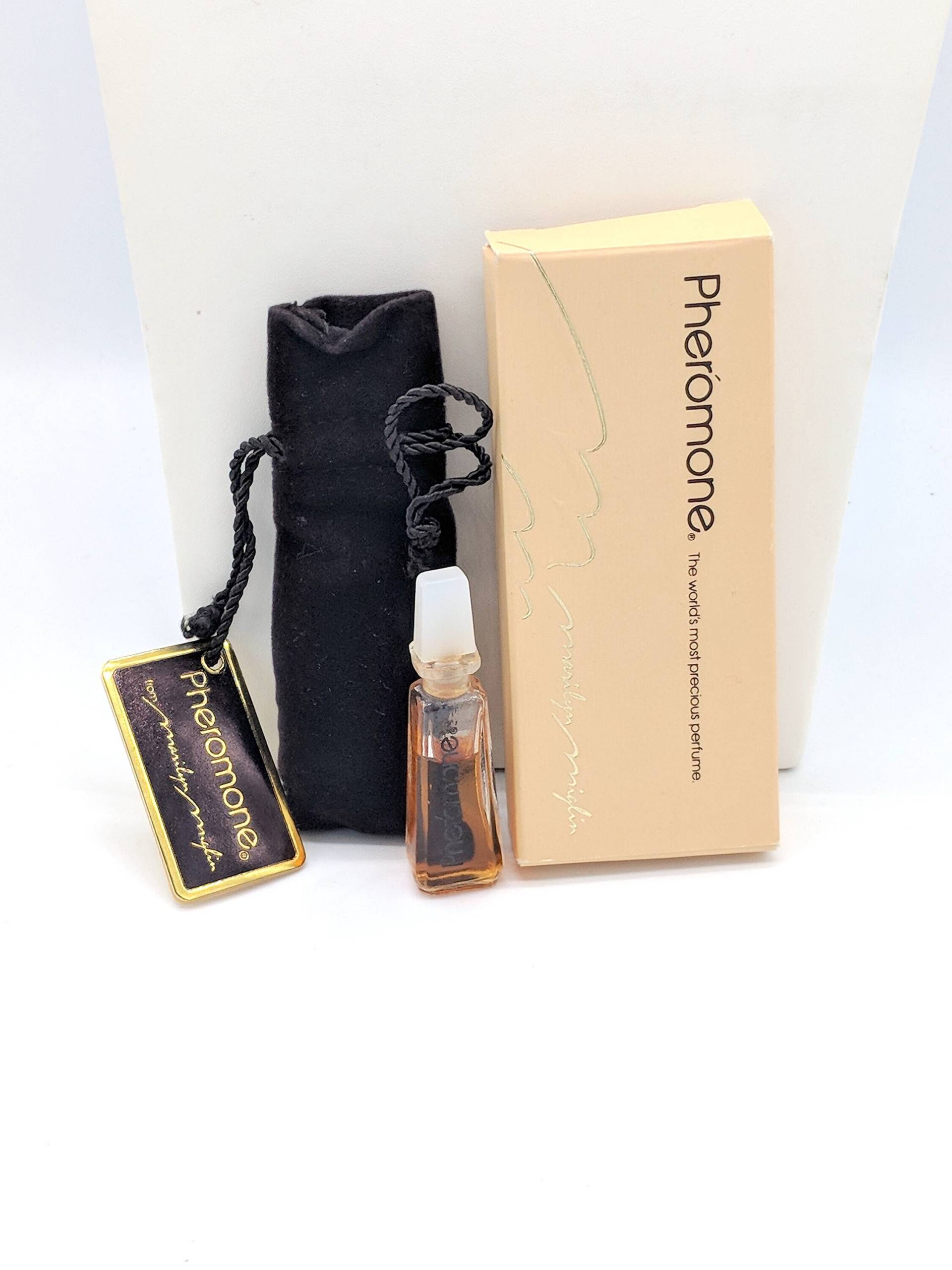 Neu 1970's Marilyn Miglin "Pheromon" Parfüm von Etsy - HotelValentine