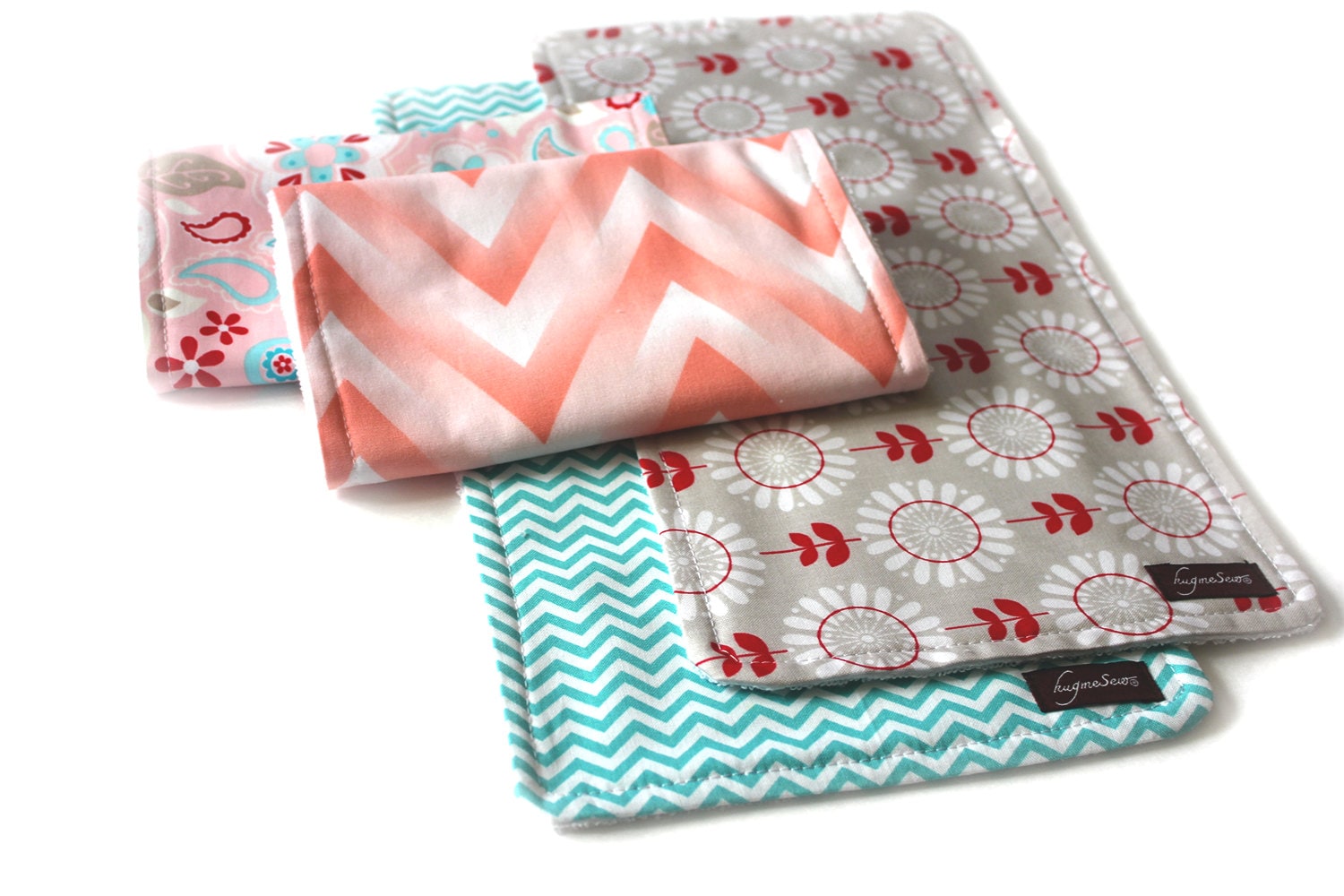 Set Aus Vier | 4 Spucktüchern - Bereit Zum Versand Pfirsichrosa Und Aqua Floral Chevron Set Aus Vier | 4 Spucktüchern - Bereit Zum Versand Pfirsichrosa Und Aqua Floral Chevron von Etsy - HugmeSew
