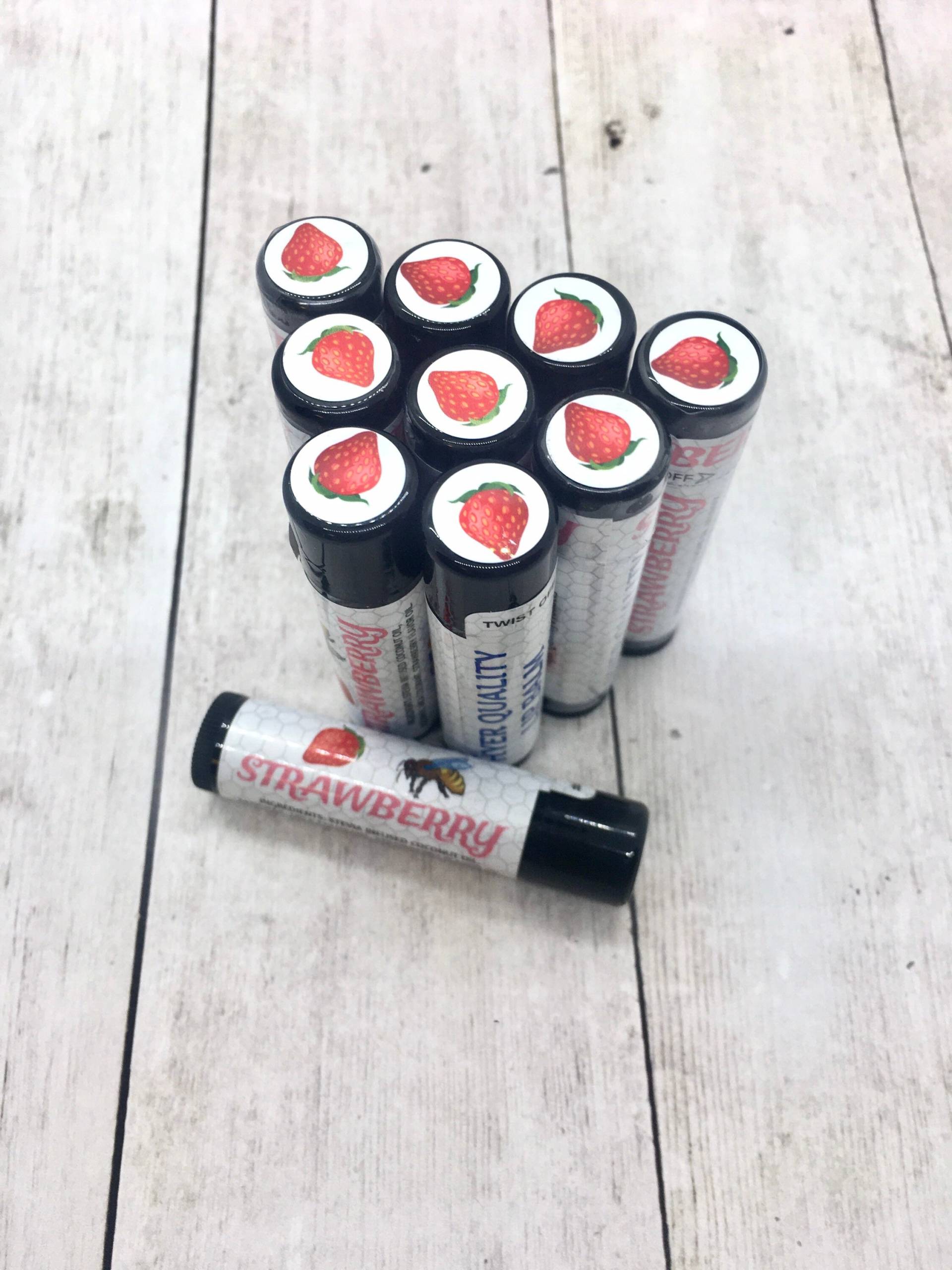Erdbeer - Bienenwachs Lippenbalsam von Etsy - HyerQualityProducts