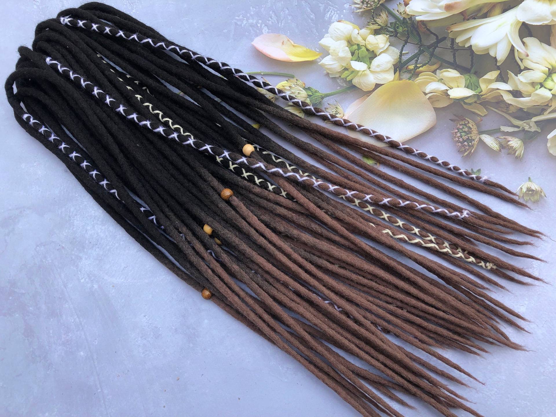 Wolle Fürchtet Ombre Schwarz Cappuccino Braun Double Ended Oder Single Soft Fake Merino Dreadlocks Set Geschenk Haar Wolle Fürchtet Ombre Schwarz Cappuccino Braun Double Ended Oder Single Soft Fake Merino Dreadlocks Set Geschenk Haar von Etsy - HyggeDreads