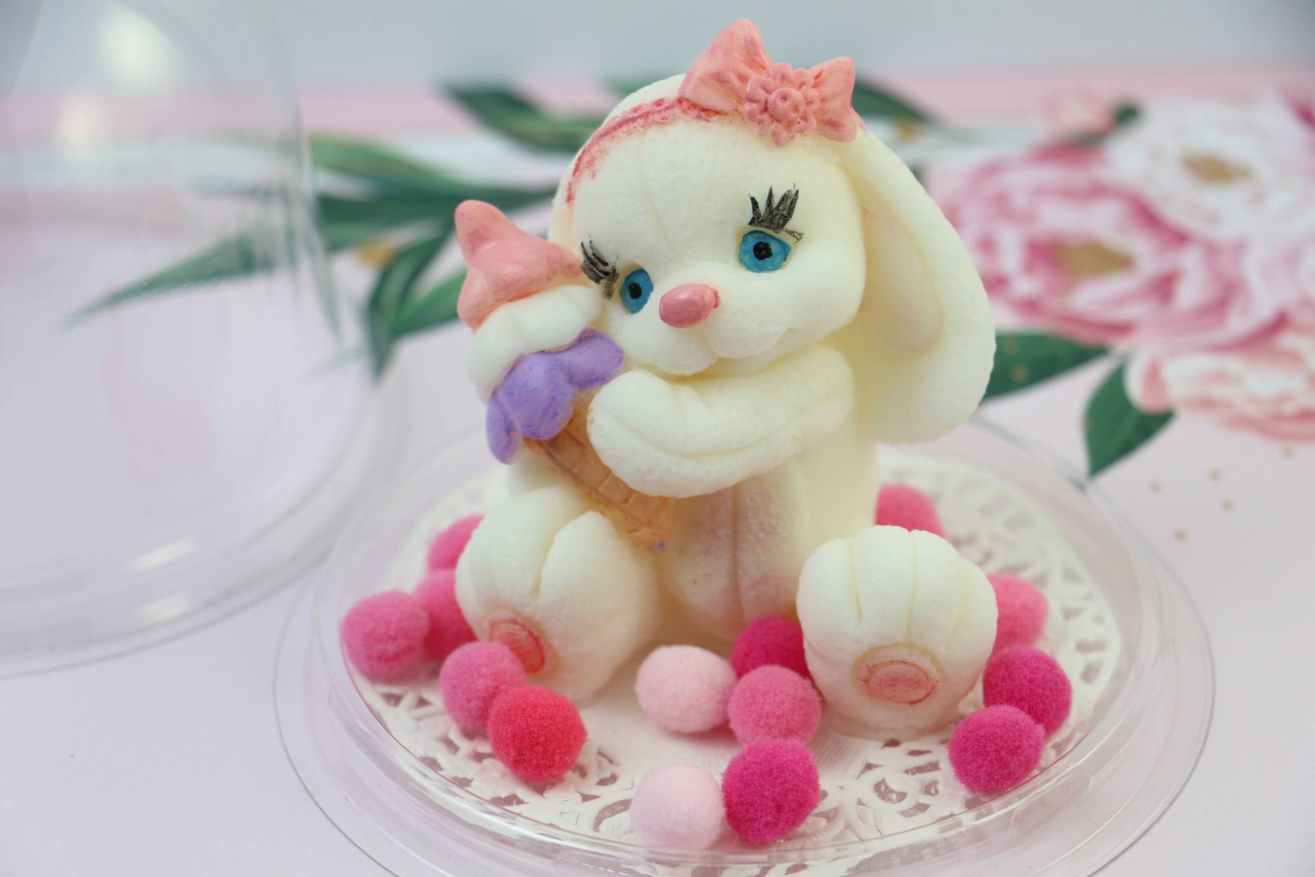 Handgemachte Seife "Hase Mit Eis" Handgemachte Seife "Hase Mit Eis" von Etsy - ICSoap