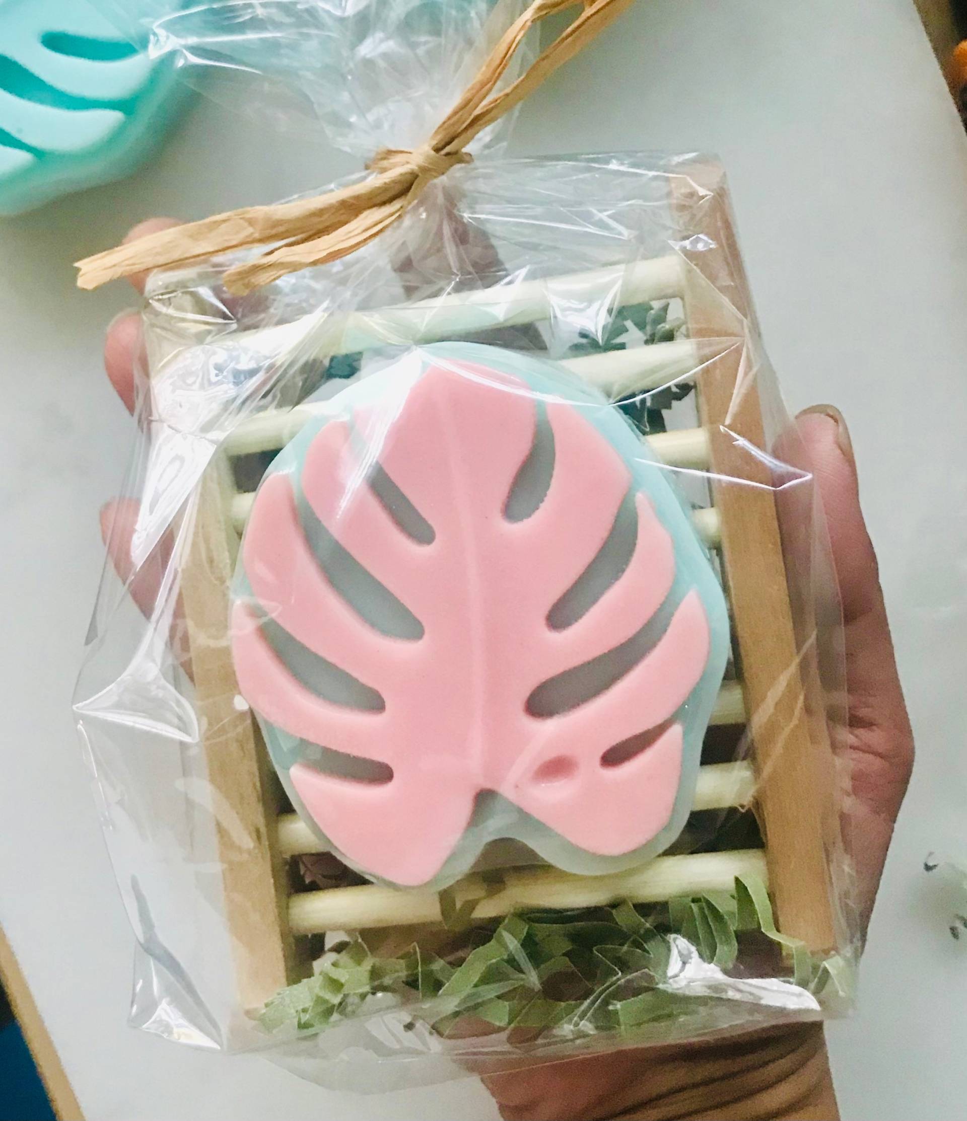 Monstera Seife & Schale Geschenksets 24 Oder 30 Stück /Angepasst/ Gastgeschenke/Babyparty Brautparty Muttertag Sukkulenten Geburtstag Monstera Seife & Schale Geschenksets 24 Oder 30 Stück /Angepasst/ Gastgeschenke/Babyparty Brautparty Muttertag Sukkulenten Geburtstag von Etsy - ILOMindandBody