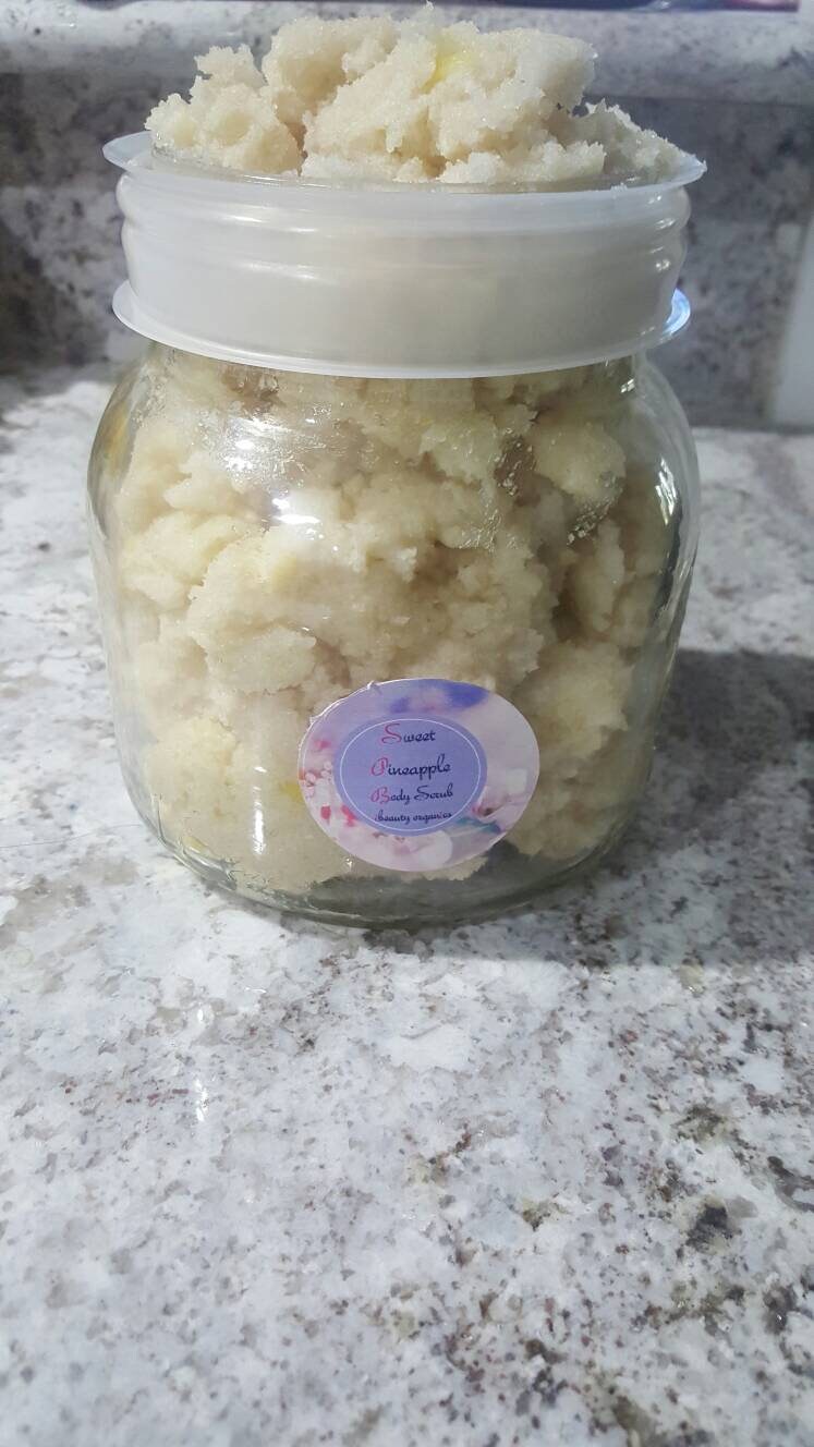 Große Ananas-Körper-Peeling von Etsy - Ibeautyorganics