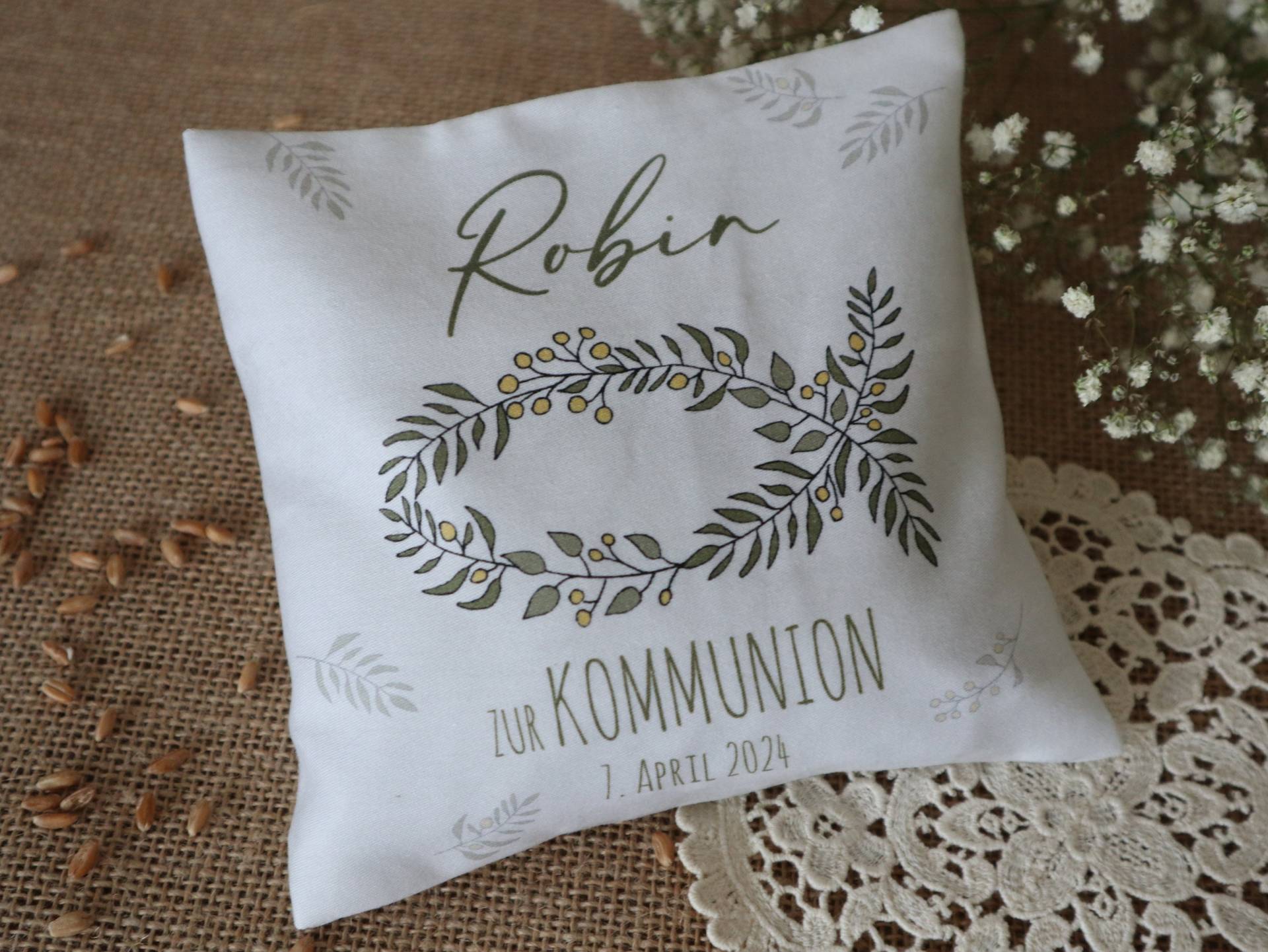 Geschenk Zur Kommunion Konfirmation | Körnerkissen Mit Namen Wärmekissen Dinkel Oder Raps Erinnerung Erste Geschenk Zur Kommunion Konfirmation | Körnerkissen Mit Namen Wärmekissen Dinkel Oder Raps Erinnerung Erste von Etsy - Ideeschmiede