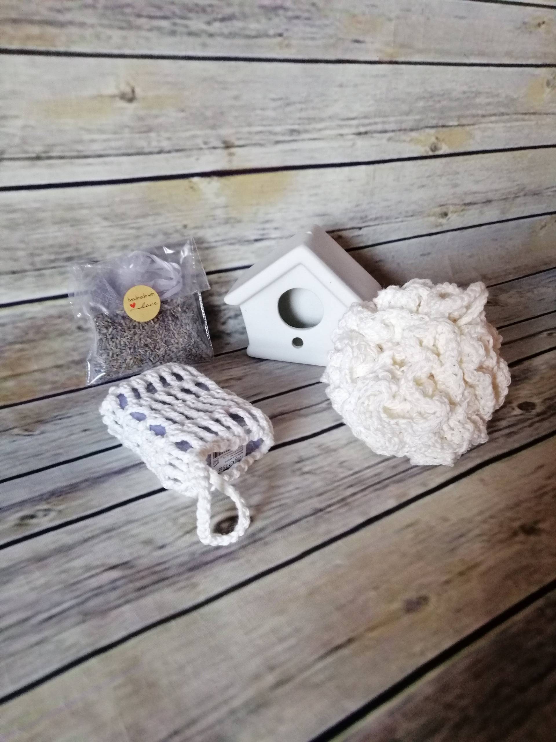 Umweltfreundliches Häkel-Badeset Umweltfreundliches Häkel-Badeset von Etsy - IlCavalloaDondolo
