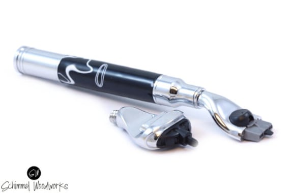 Schwarz-Weiß-Rasierer von Etsy - ImpeccablePen