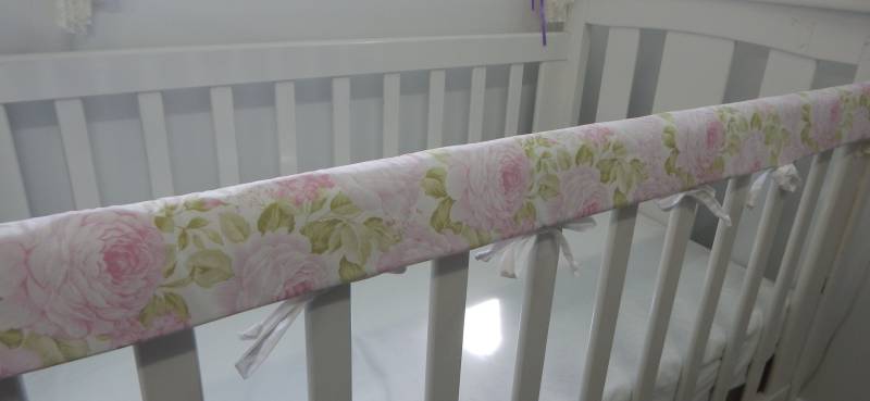 Floral Kinderbett Schiene Abdeckung Weich Rosa Rosen 100 % Baumwolle Kinderkrankheiten Pad - Justine von Etsy - InGrandmasHouse