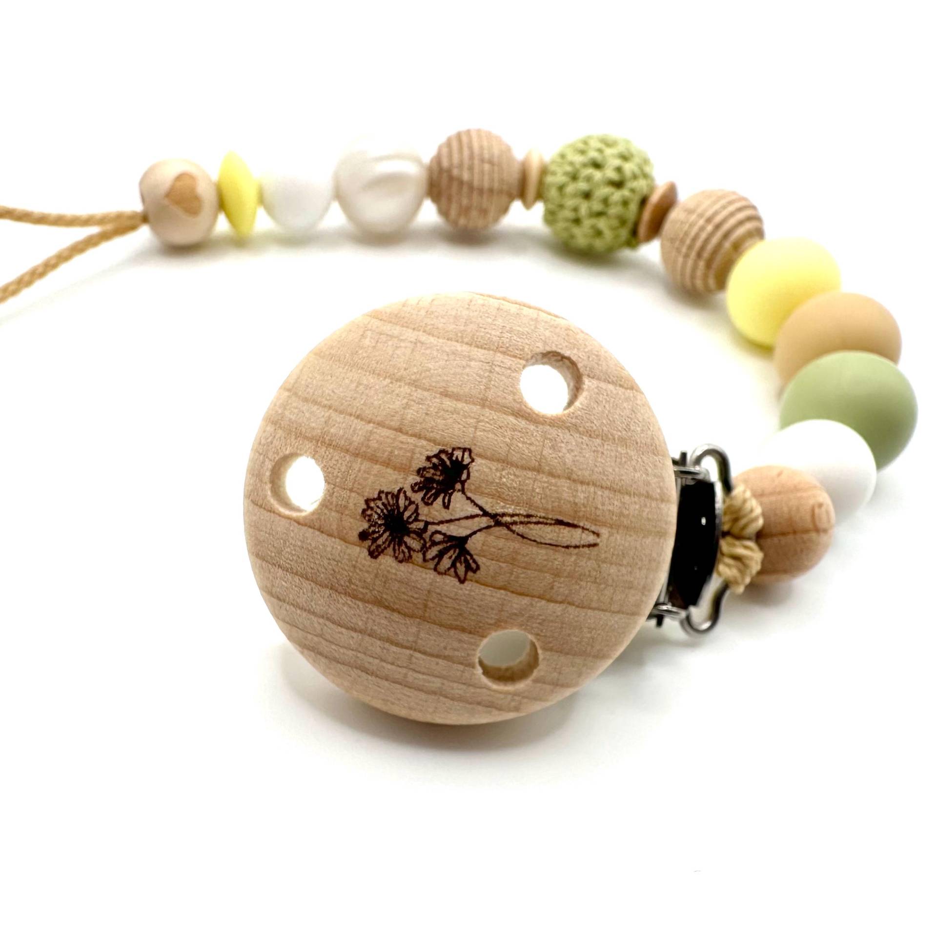 Personalisierte Schnullerkette Mit Geburtsblume & Name | Geschenk Zur Geburt Beige Und Grüntöne März, April, Oktober von Etsy - IndiviDuoDesign