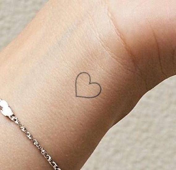 Kleines Herz Tattoo von Etsy - InkUpTattoo