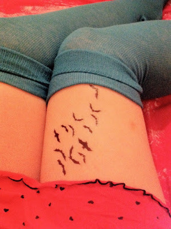 Bogen Gruselig Realistisch Fliegende Fledermaus Temporäre Tattoos Halloween 3 X "_ Schneller Versand 2 Kopien." Bogen Gruselig Realistisch Fliegende Fledermaus Temporäre Tattoos Halloween 3 X "_ Schneller Versand 2 Kopien." von Etsy - Inkweartattoos