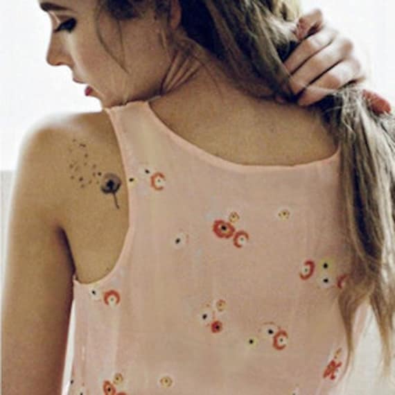 Löwenzahn Temporäre Tattoo Hochwertige Die Cut Transfers - 3 Kopien, Schneller Versand Löwenzahn Temporäre Tattoo Hochwertige Die Cut Transfers - 3 Kopien, Schneller Versand von Etsy - Inkweartattoos