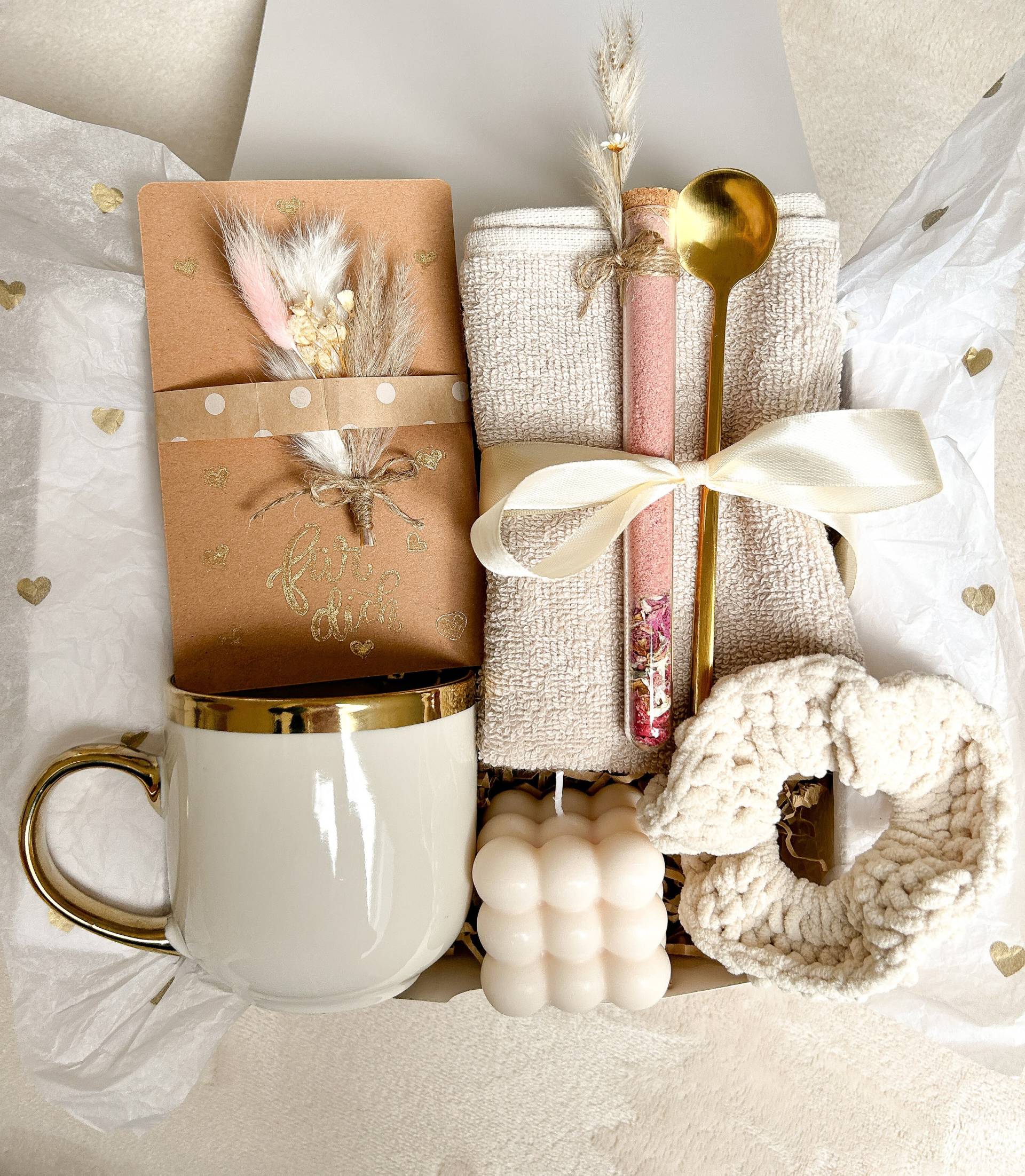 Geschenkbox Für Frauen Mit Tasse, Kerze Wellness Geschenkset Mama Geschenk Muttertag Freundin Geburtstagsgeschenk Tochter Geschenkbox Für Frauen Mit Tasse, Kerze Wellness Geschenkset Mama Geschenk Muttertag Freundin Geburtstagsgeschenk Tochter von Etsy - InnaPresent