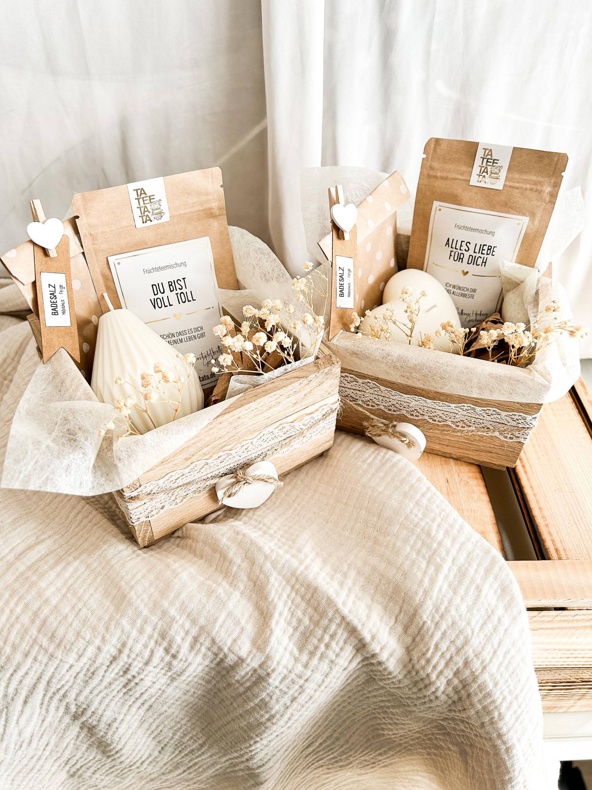 Geschenkset Für Frauen Geburtstagsgeschenk Freundin Geschenk Mit Kerze, Tee, Badesalz Wellness Geschenkkorb Geburtstag Mama Geschenkidee von Etsy - InnaPresent