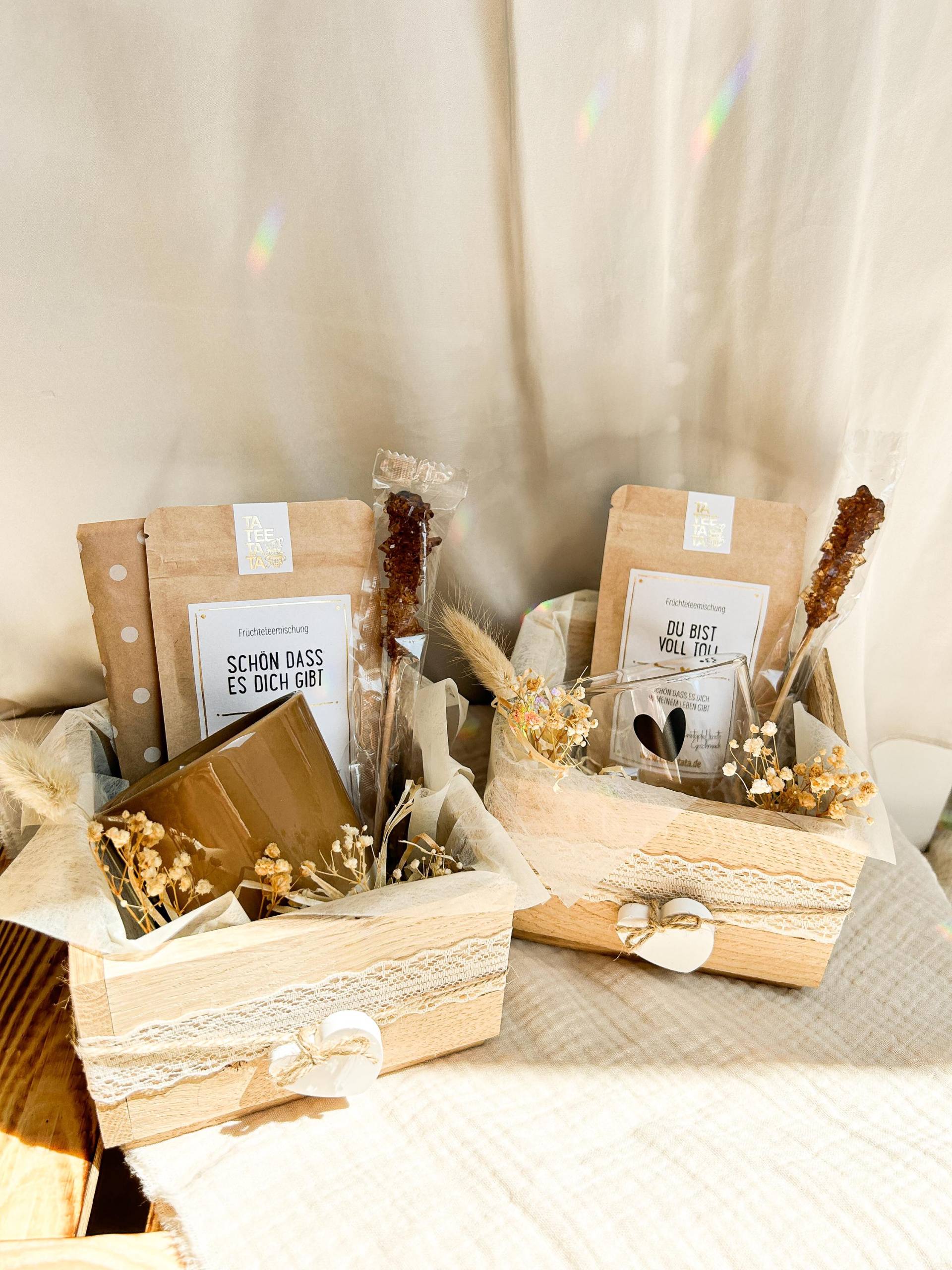 Geschenkset Für Frauen Geburtstagsgeschenk Freundin Geschenk Mit Tasse, Tee, Wellness Geschenkkorb Geburtstag Mama Geschenkidee Kollegin von Etsy - InnaPresent