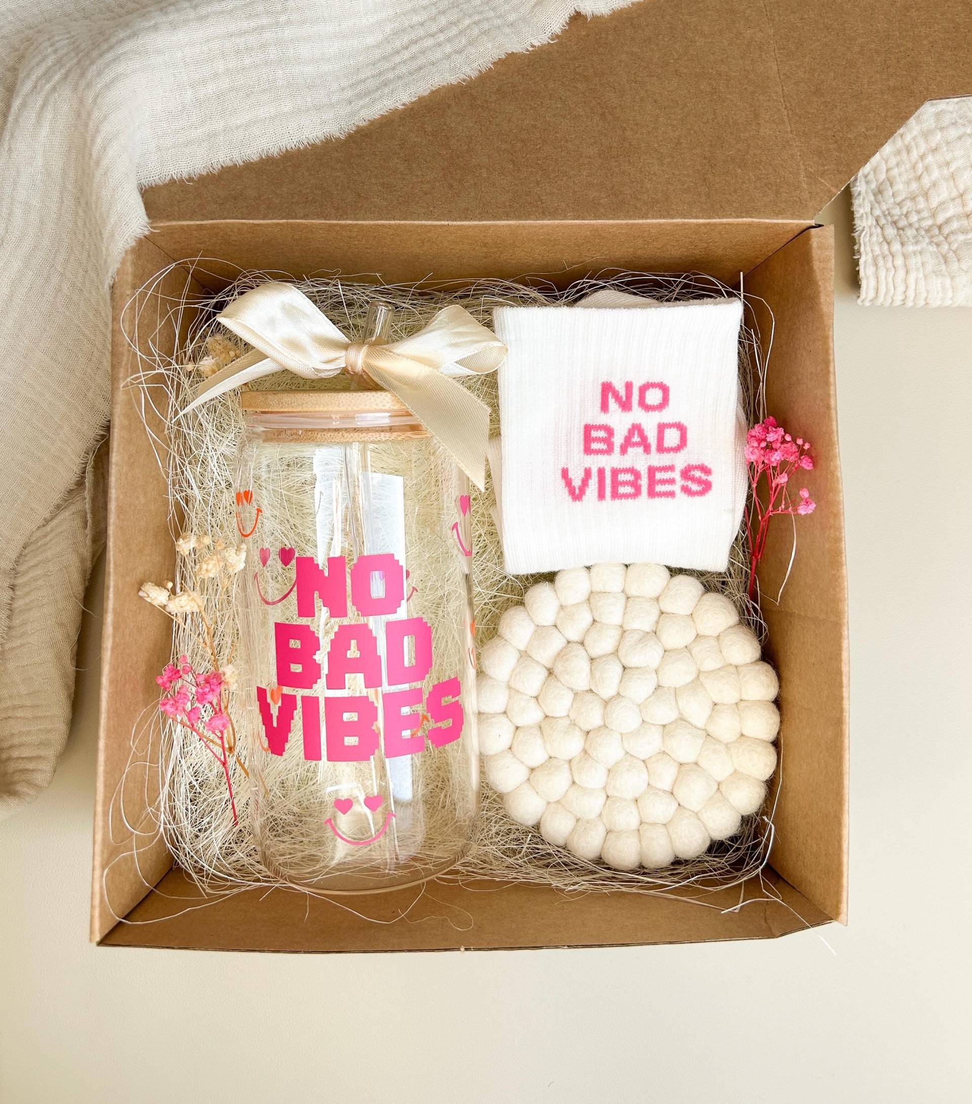 Geschenkset Mit Trinkglas | Geschenk Für Frauen Geburtstagsgeschenk Neon von Etsy - InnaPresent