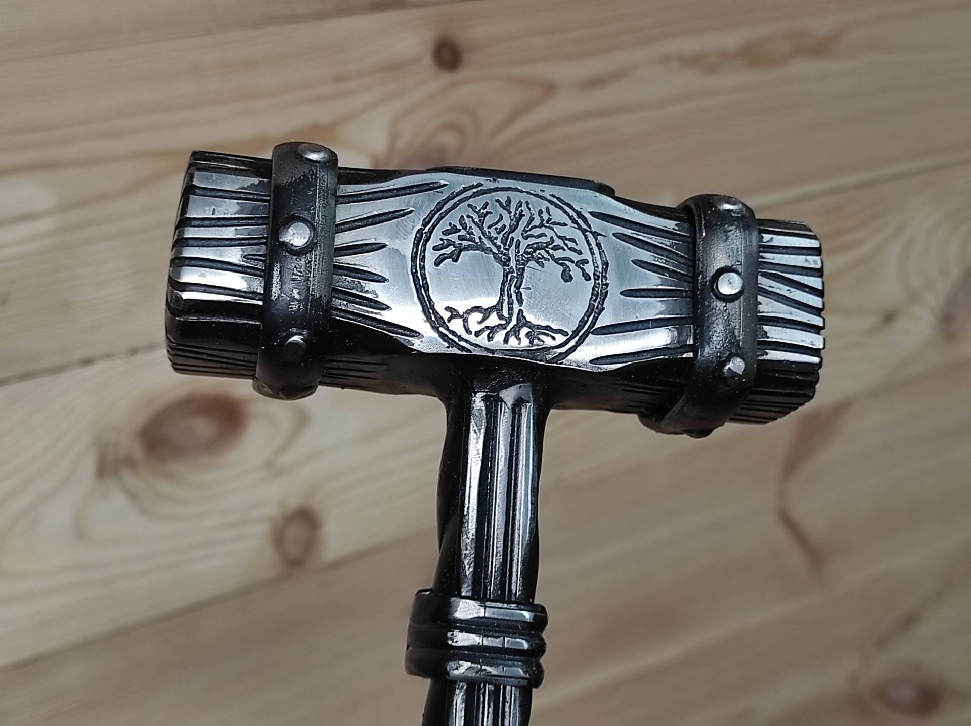 Gehstock, Metallstock, Vergissmeinnicht, Hammer, Eisengeschenk Gehstock, Metallstock, Vergissmeinnicht, Hammer, Eisengeschenk von Etsy - IronUA