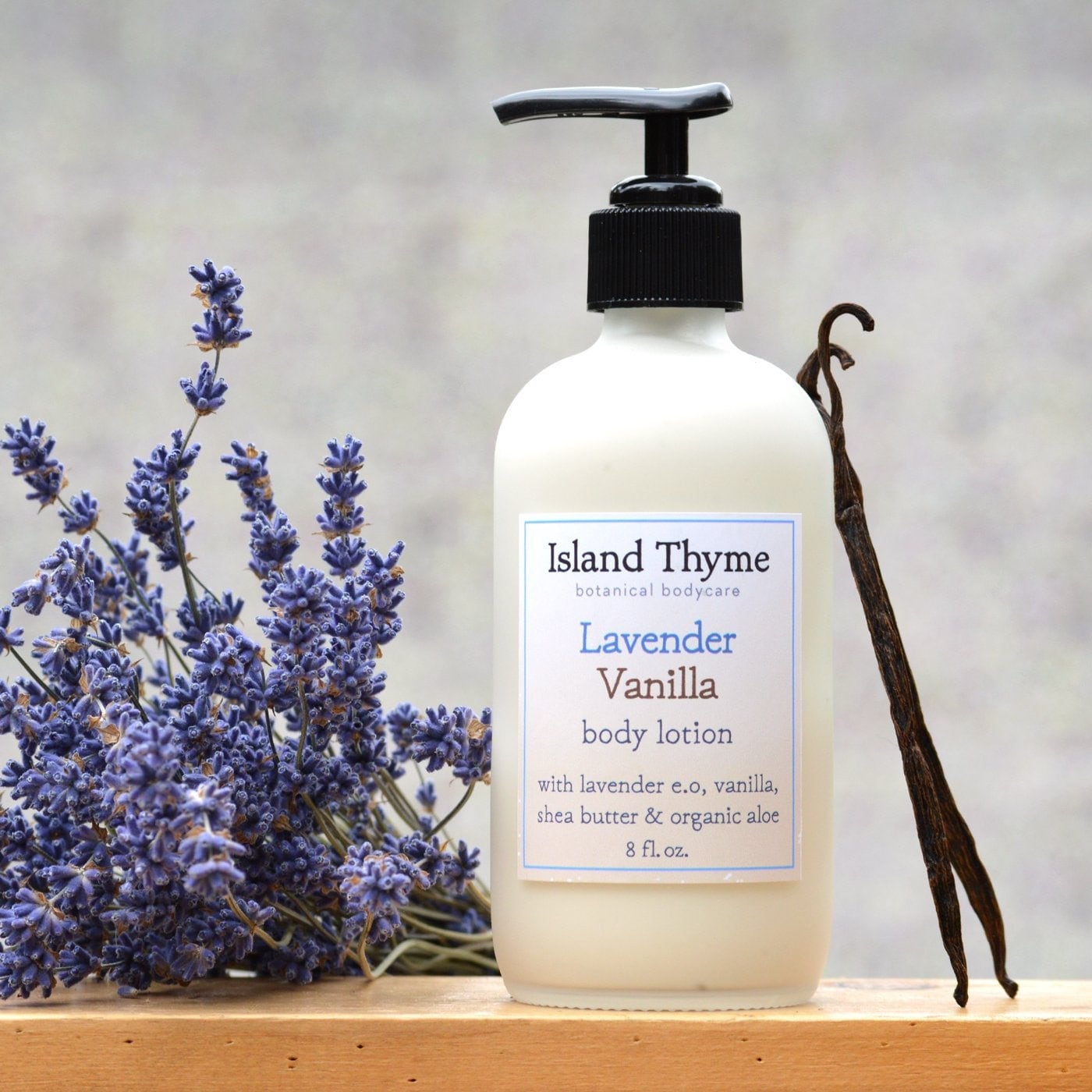 Lavendel Vanille Body Lotion - Ein Exquisiter Duft Mit Bio Aloe, Mandelöl Und Shea Butter. Traumhaft Für Trockene Haut. 215 G Flasche von Etsy - IslandThyme