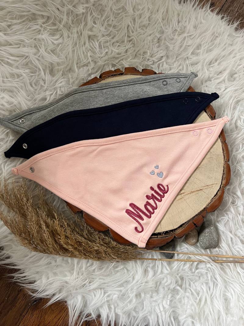 Dreieckstuch Personalisiert Halstuch Geschenk Zur Geburt Mit Namen Tuch Geburtstag Lätzchen Taufe Babygeschenk Baby von Etsy - JBUnikate