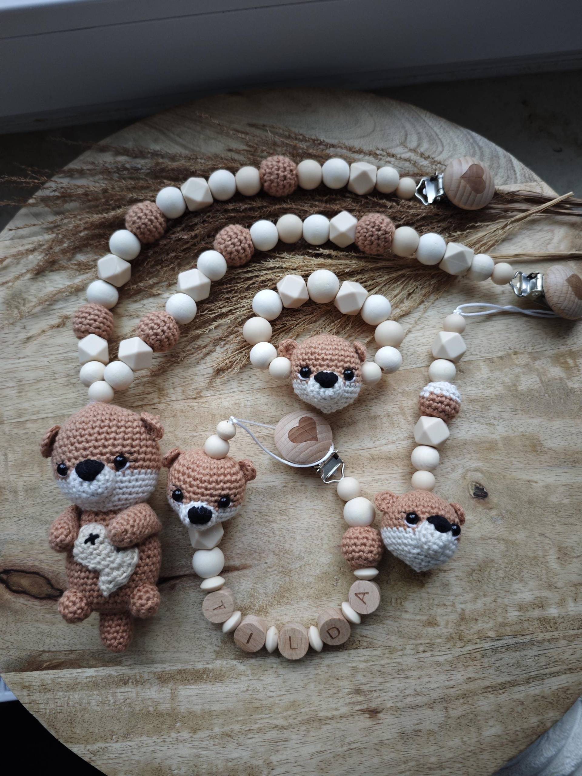 Otterset, Kinderwagenkette, Schnullerkette, Greifling & Babyschalen Anhänger von Etsy - JackysHandmadeLiebe