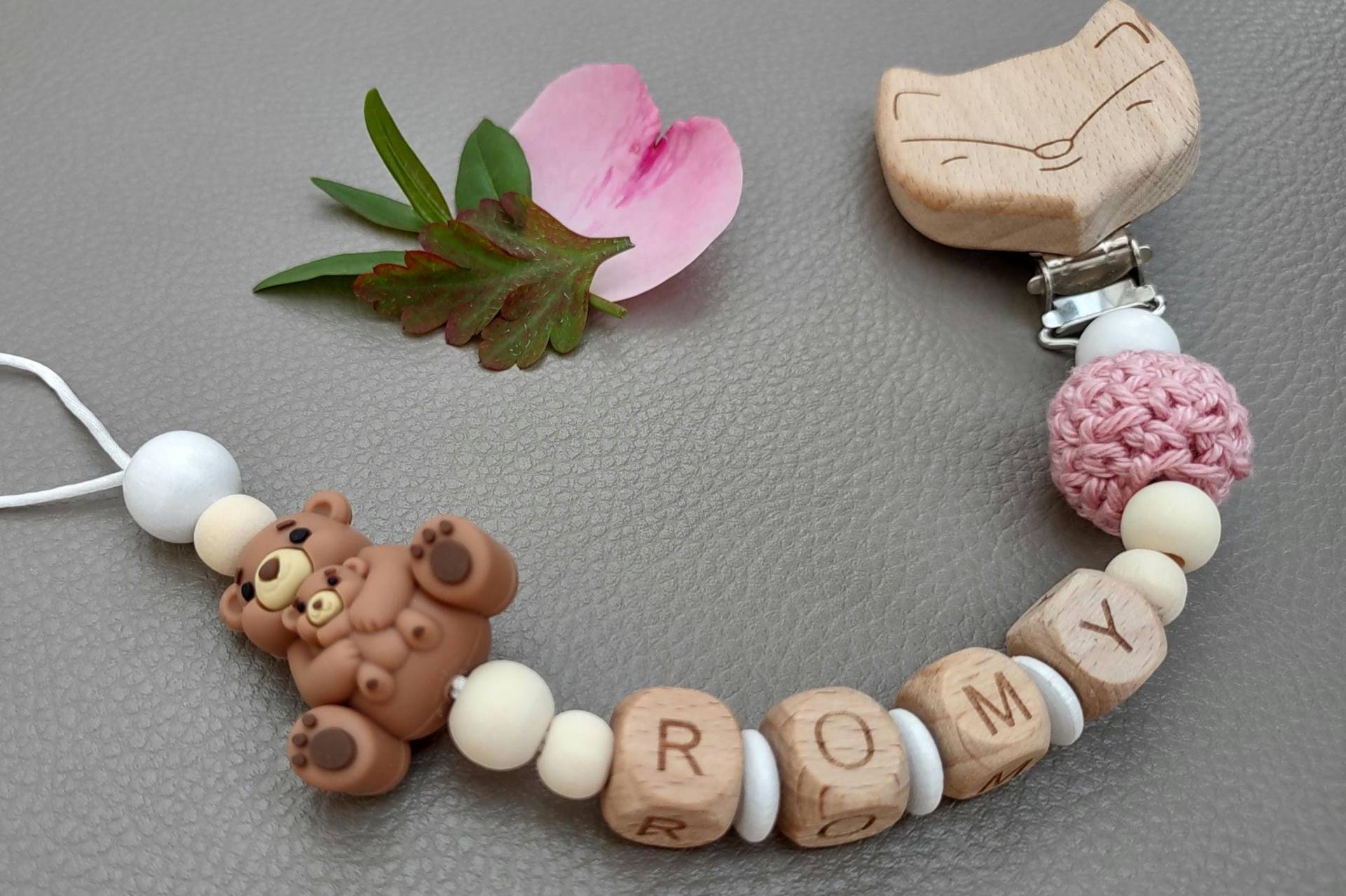 Personalisierte Schnullerkette Mit Name Bär von Etsy - JanuFaktur
