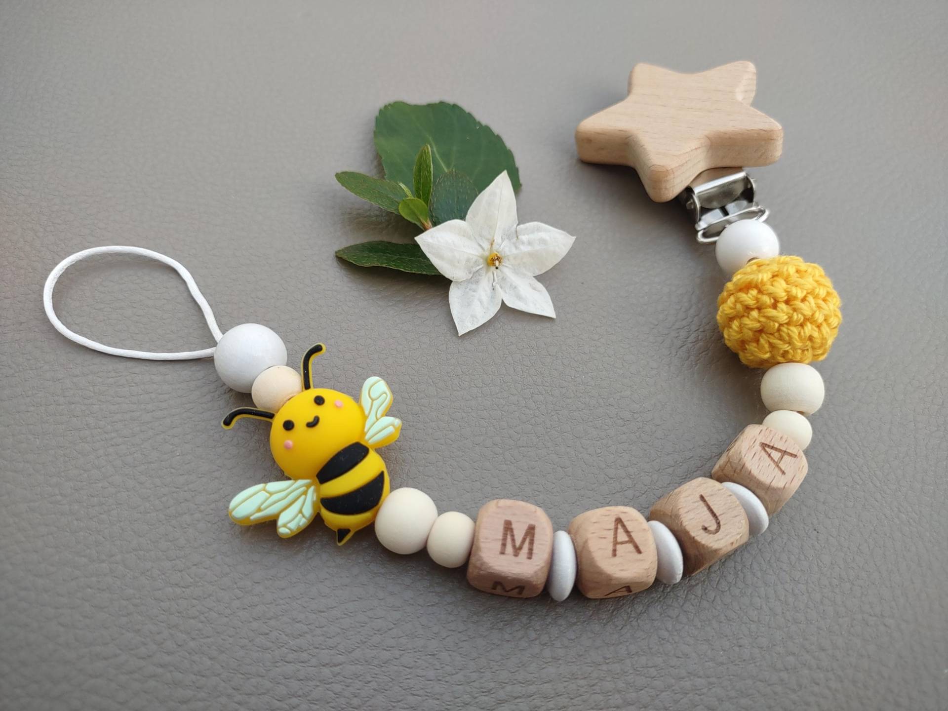 Personalisierte Schnullerkette Mit Name Biene von Etsy - JanuFaktur