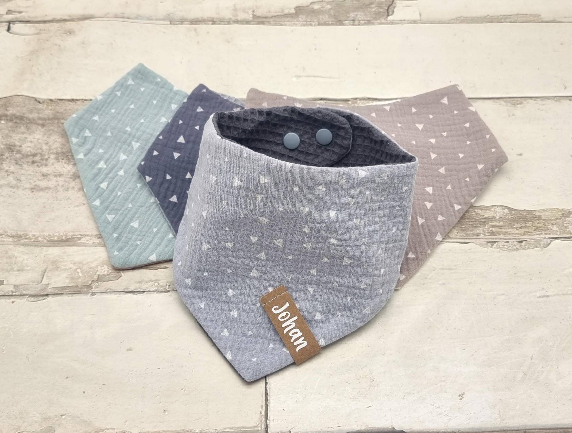 Baby Wende-Halstuch Aus Waffelpique/Musselin "Dreiecke", Personalisiert, Halstuch, Babyhalstuch, Halstuch Mit Namen von Etsy - Jarkashop
