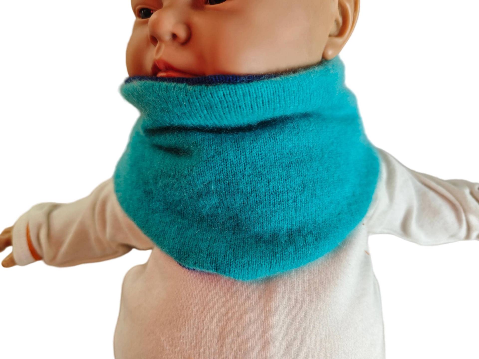 Dreieckstuch Schal Mitwachsend Wendbar Für Babys Aus Upcycling Kaschmir in Blau Und Türkis Dreieckstuch Schal Mitwachsend Wendbar Für Babys Aus Upcycling Kaschmir in Blau Und Türkis von Etsy - JawollBaby