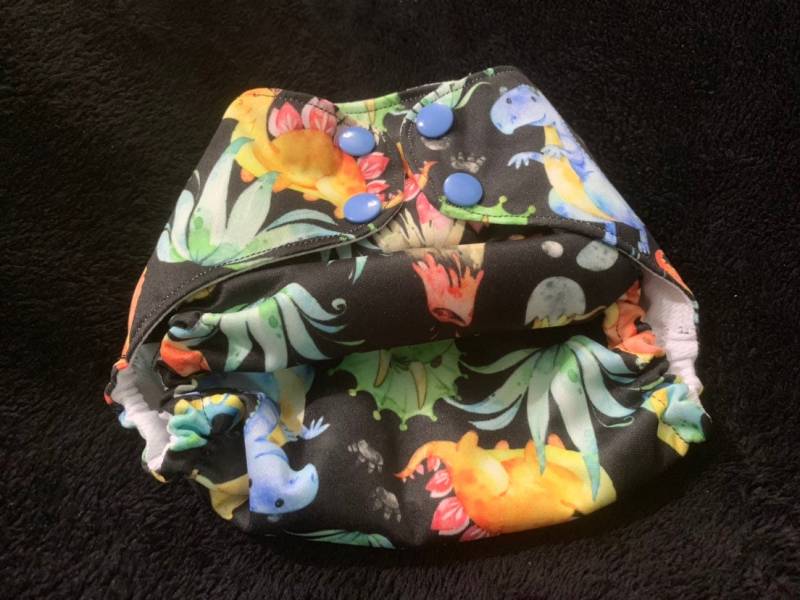 Bunte Kleine Dinos Print Pul Wiederverwendbare Schwimmwindel Oder Eine Größe Passt Die Meisten Stofftaschenwindeln/Schwimmer Wasserwindel von Etsy - JaydieBugandB