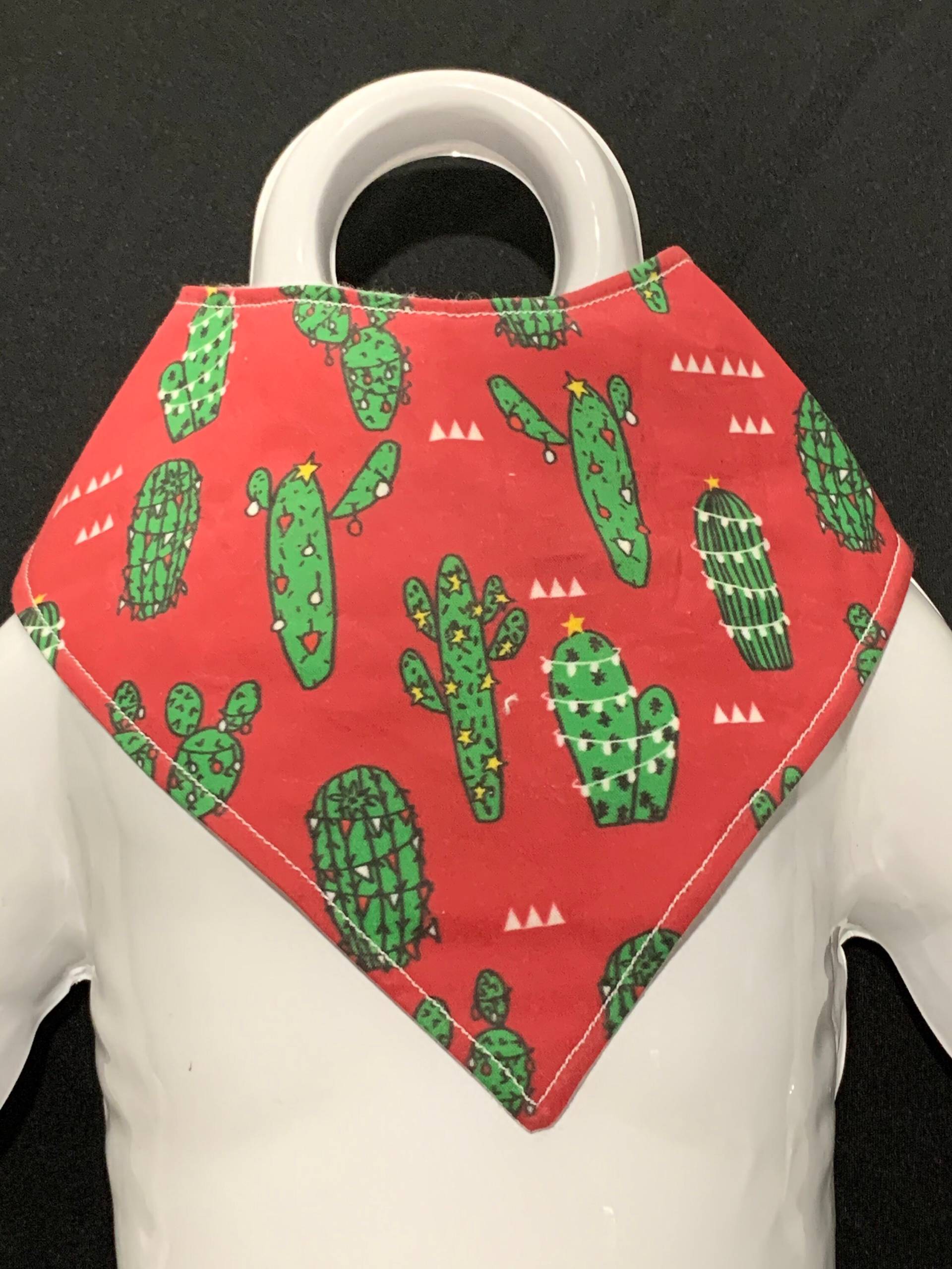 Christmas Cactuses B-Dry Drool Bib/Bibdana/Bandana Bib von Etsy - JaydieBugandB