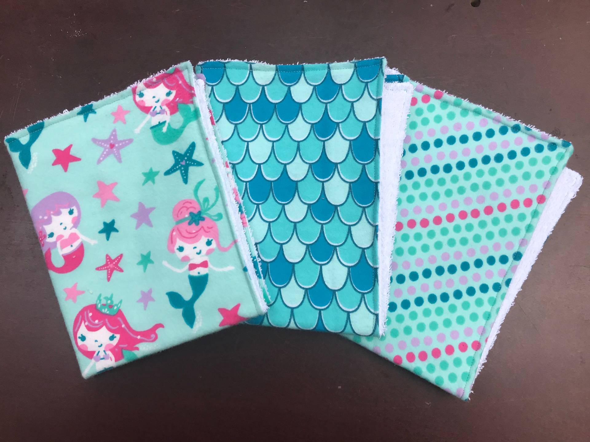Merrmaids 3Pc Baby Spucktuch Tuch Satz/Baby Dusche/Mädchen/Geschenk-Set von Etsy - JaydieBugandB