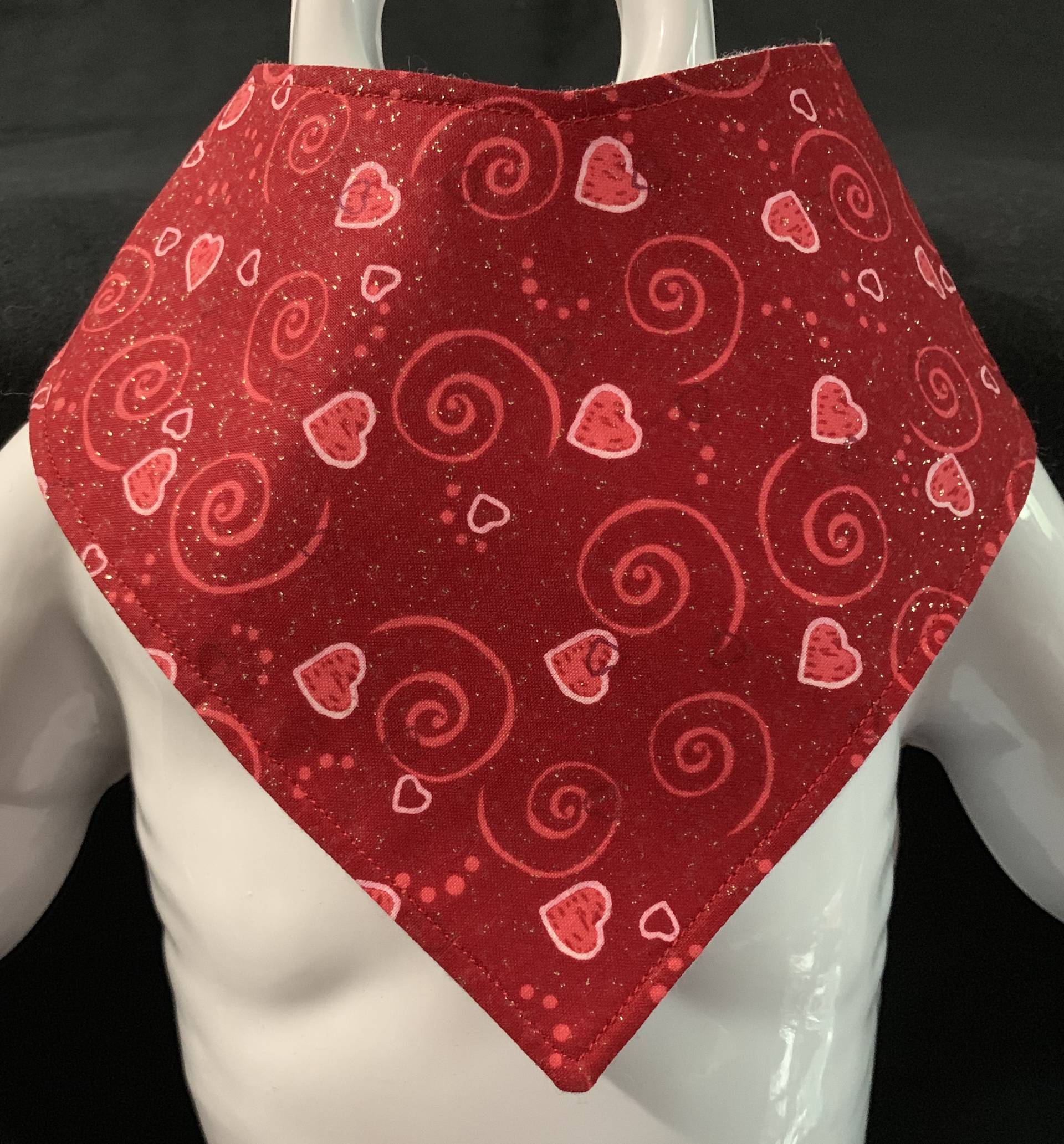 Red & Pink Hearts/Love/B-Dry Drool Bib/Bibdana/Bandana Bib von Etsy - JaydieBugandB