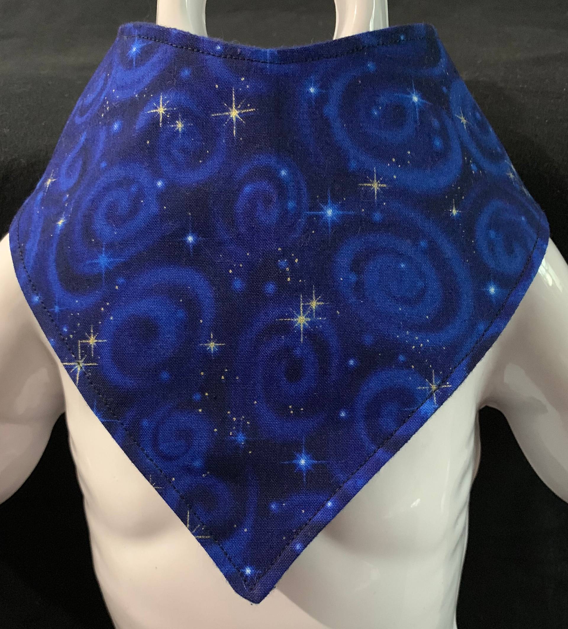 stars in Blauer B-Dry Drool Bib stars in Blauer B-Dry Drool Bib von Etsy - JaydieBugandB