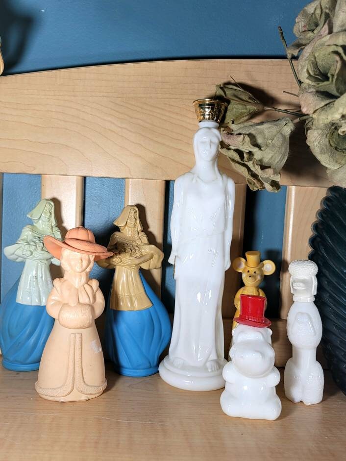 Avon, Parfüm/Köln Flaschen, Leere, Wiederbefüllbare, Sammlerstück Parfüm Flasche, Vintage 70Er Jahre, Badezimmer/Vanity/Kommode Dekor Avon, Parfüm/Köln Flaschen, Leere, Wiederbefüllbare, Sammlerstück Parfüm Flasche, Vintage 70Er Jahre, Badezimmer/Vanity/Kommode Dekor von Etsy - JeanniesVintageJems