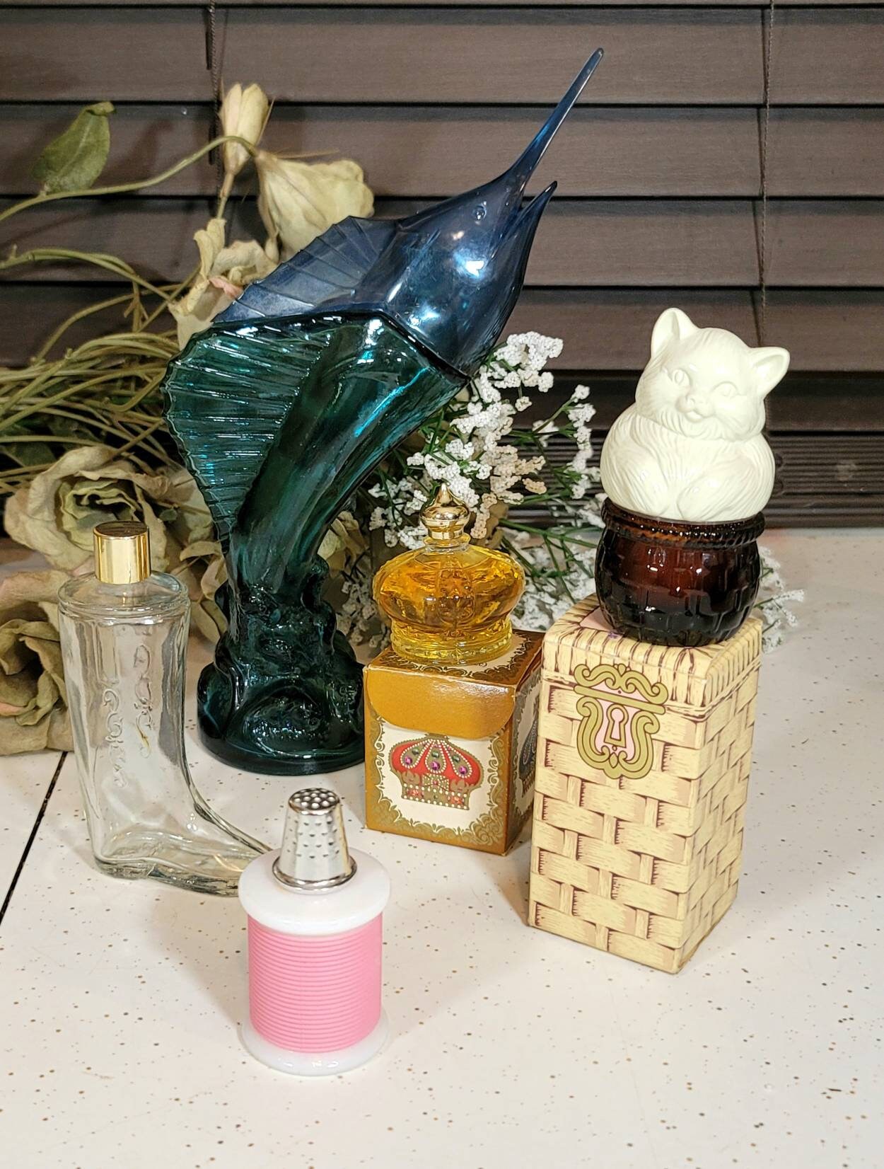 Avon, Parfüm/Köln Flaschen, Volle Und Leere, Wiederbefüllbar, Sammlerstück Parfüm Flasche, Vintage 70Er Jahre, Badezimmer/Vanity/Kommode Dekor von Etsy - JeanniesVintageJems