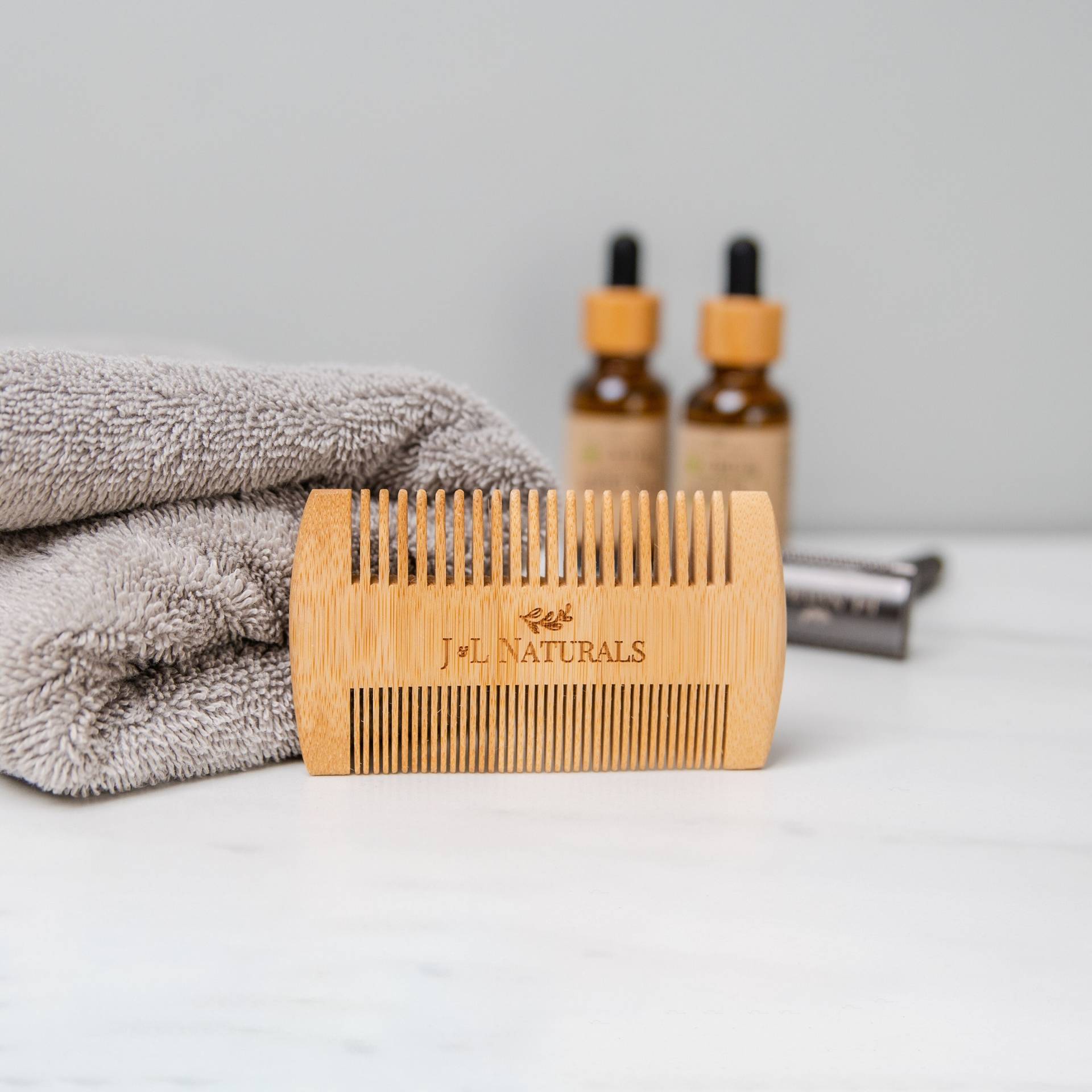 Geschenk Für Ihn, Bambus Bartkamm, Veganes Zubehör Männer, Doppelseitiger Selbstpflege Geschenk, Bartpflege Herren, Pflege Geschenk Für Ihn, Bambus Bartkamm, Veganes Zubehör Männer, Doppelseitiger Selbstpflege Geschenk, Bartpflege Herren, Pflege von Etsy - JnLNaturals