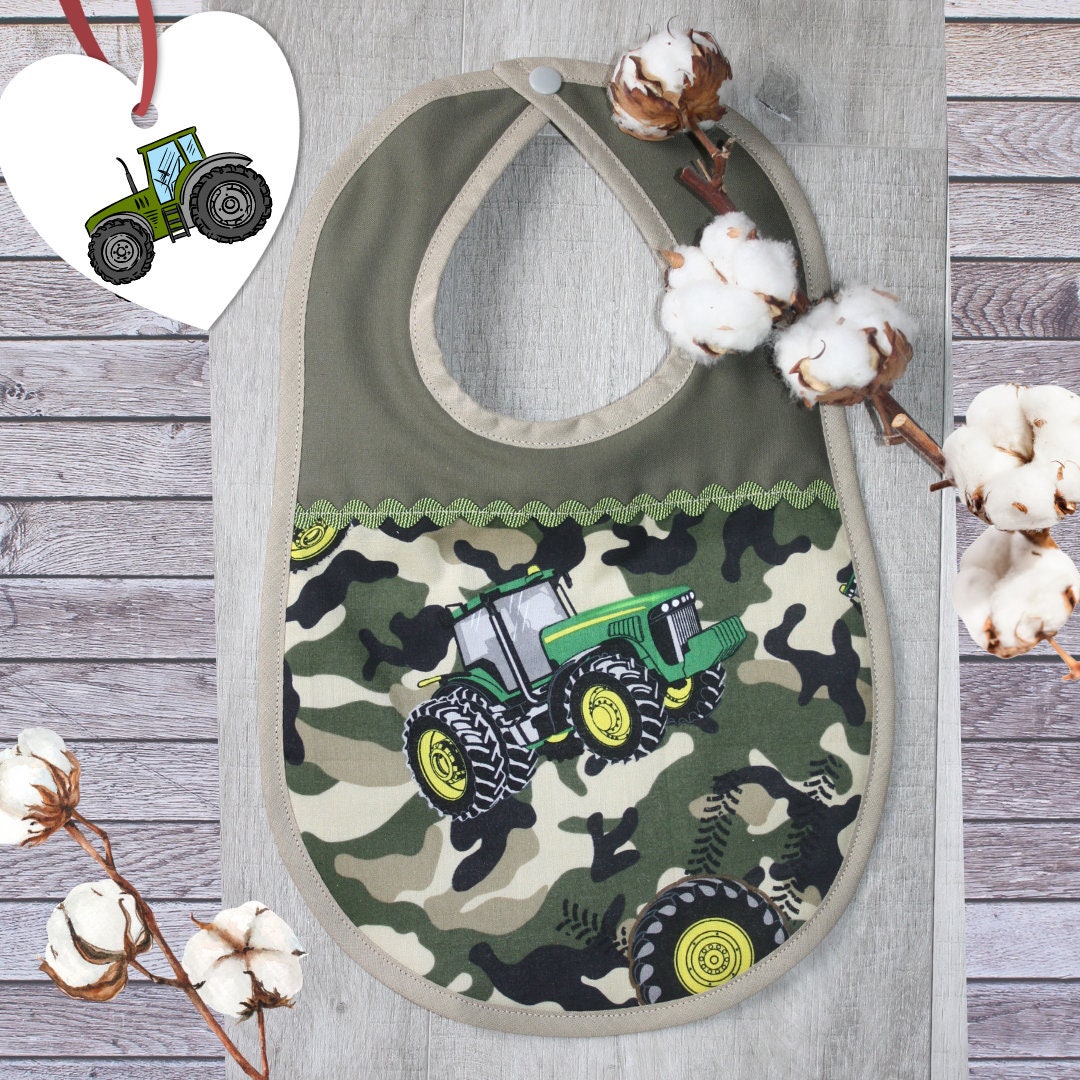 Lätzchen 6 - 36 Monate John Deere Traktor Camouflage Lätzchen 6 - 36 Monate John Deere Traktor Camouflage von Etsy - JoNiLuc